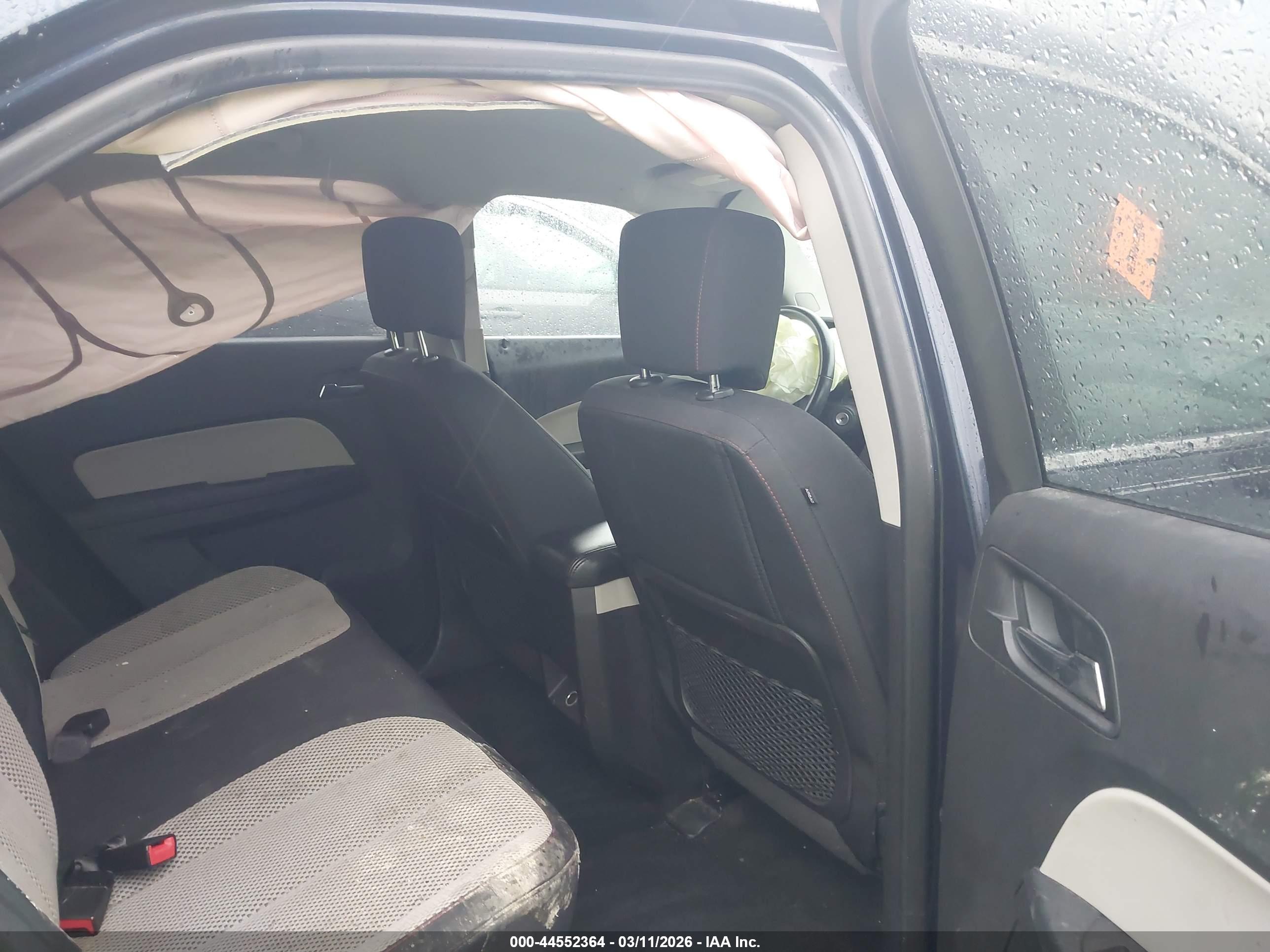 CHEVROLET EQUINOX image 8