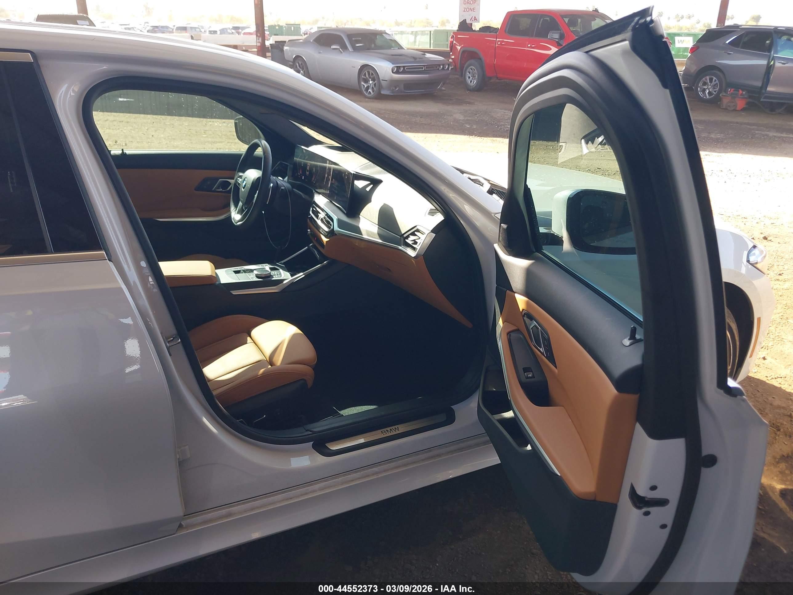 BMW 330I image 5