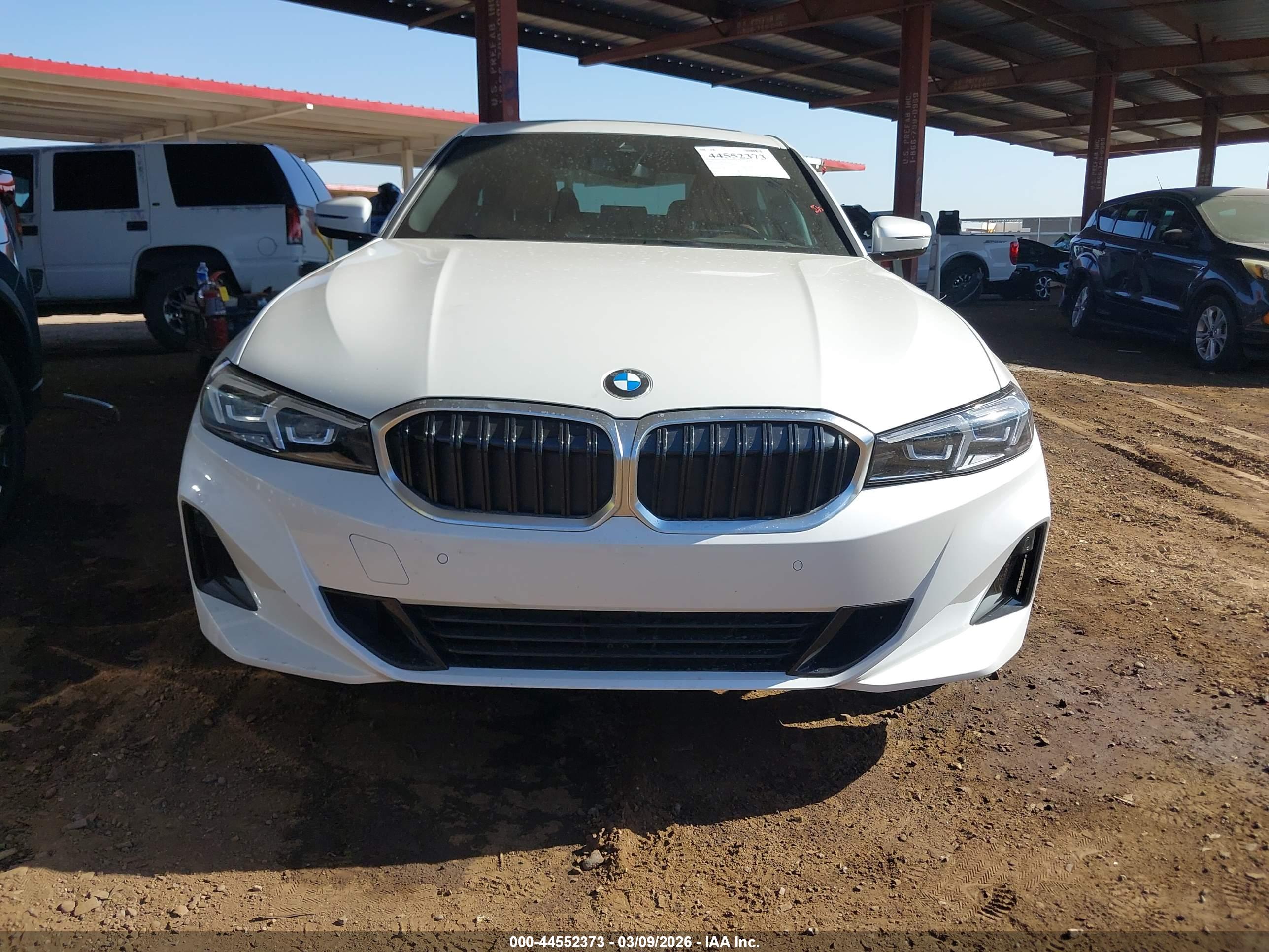 BMW 330I image 6