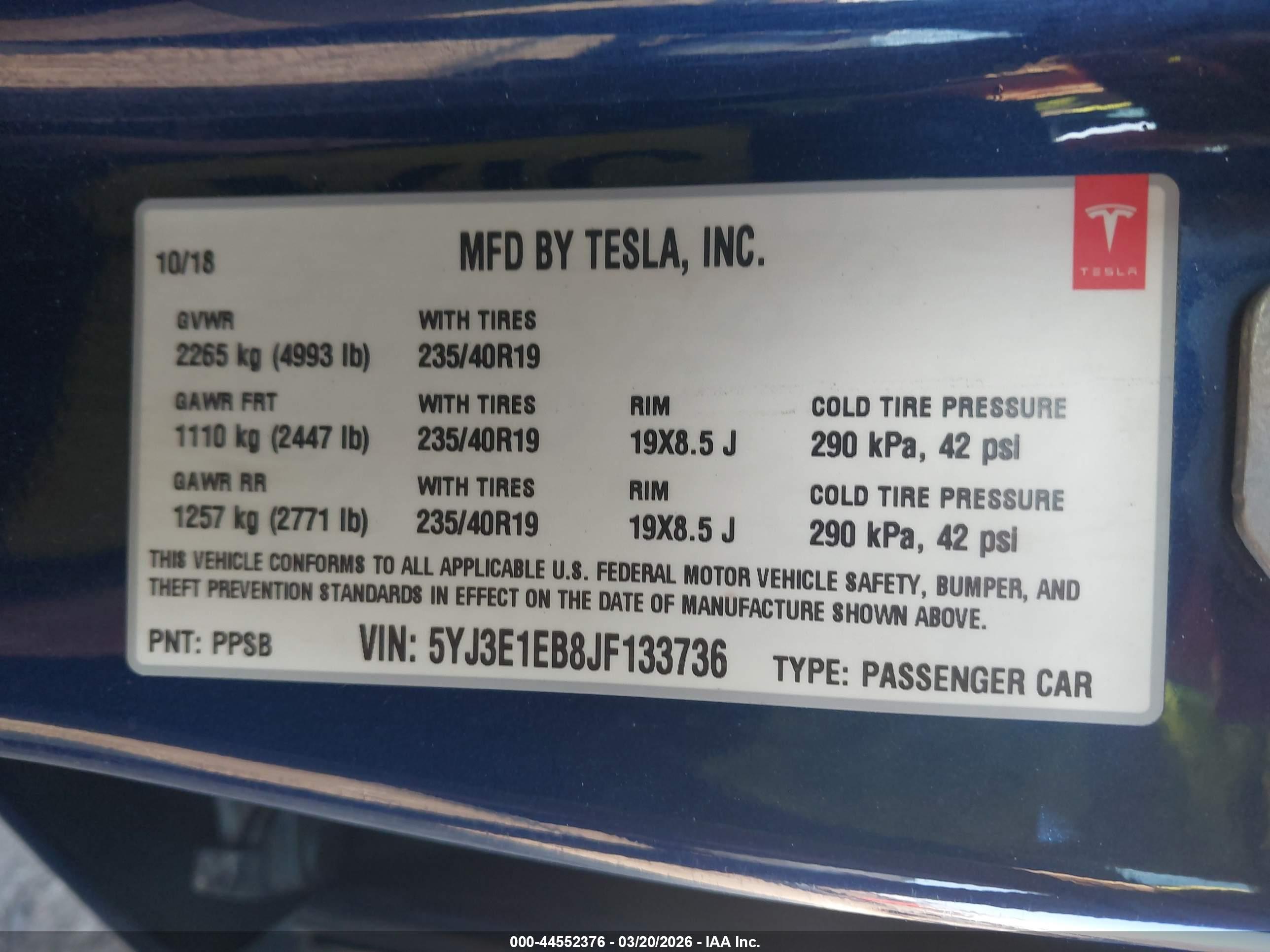 TESLA MODEL image 9