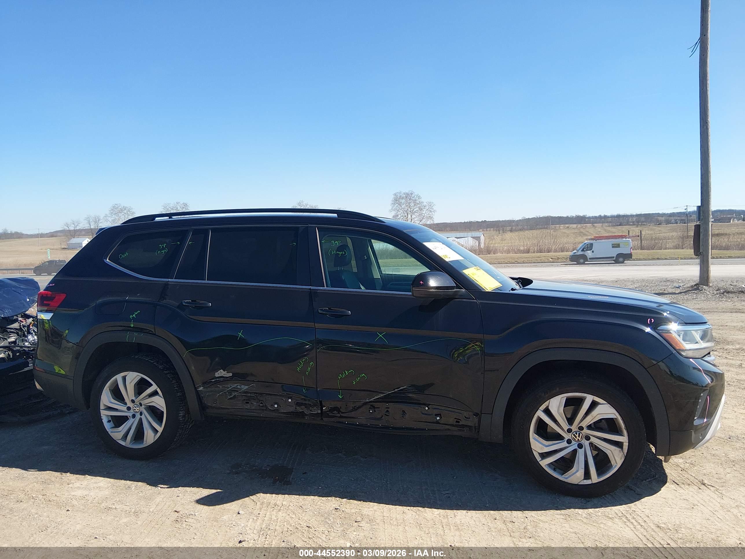 VOLKSWAGEN ATLAS image 6