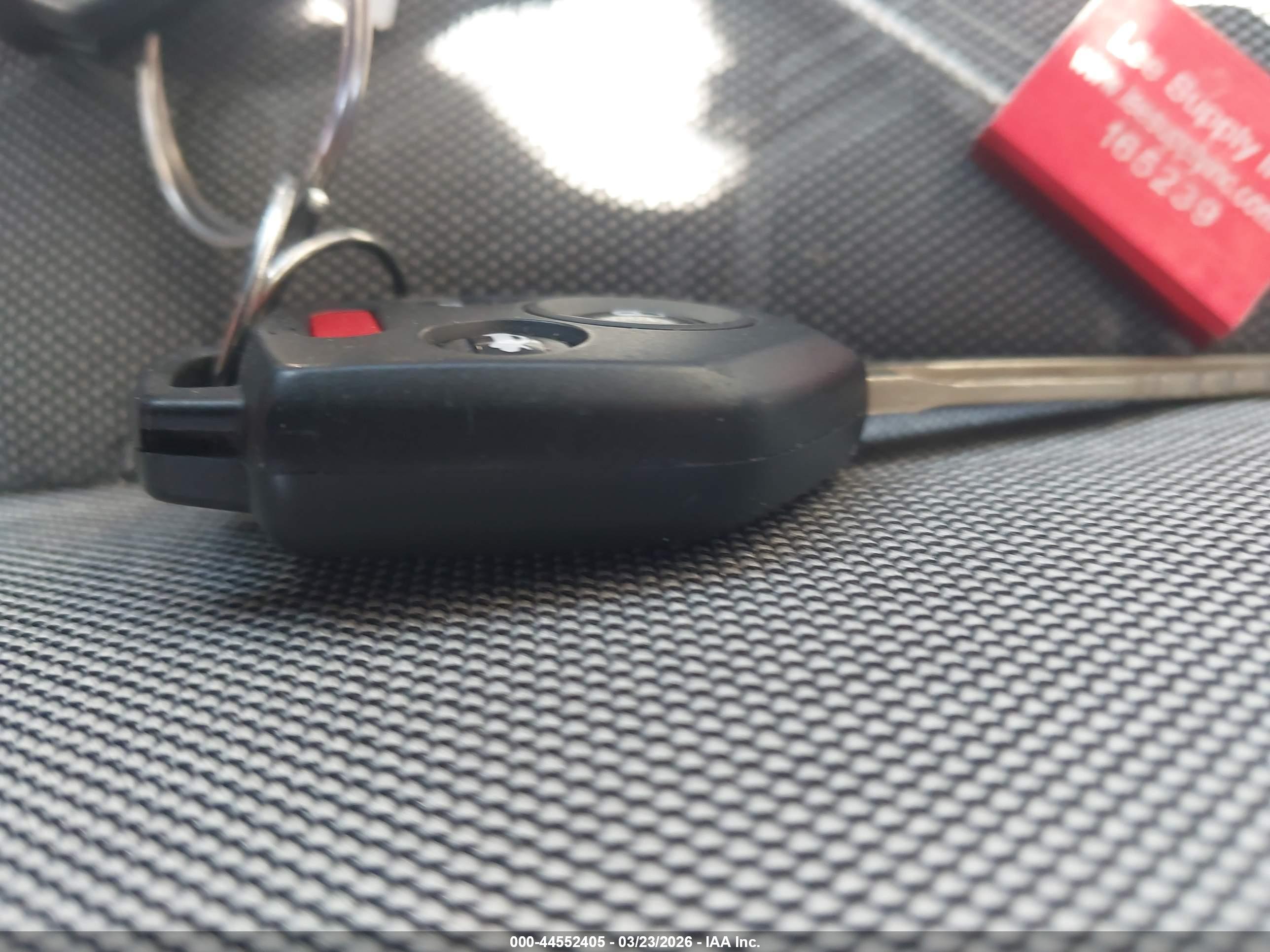 SUBARU FORESTER image 11