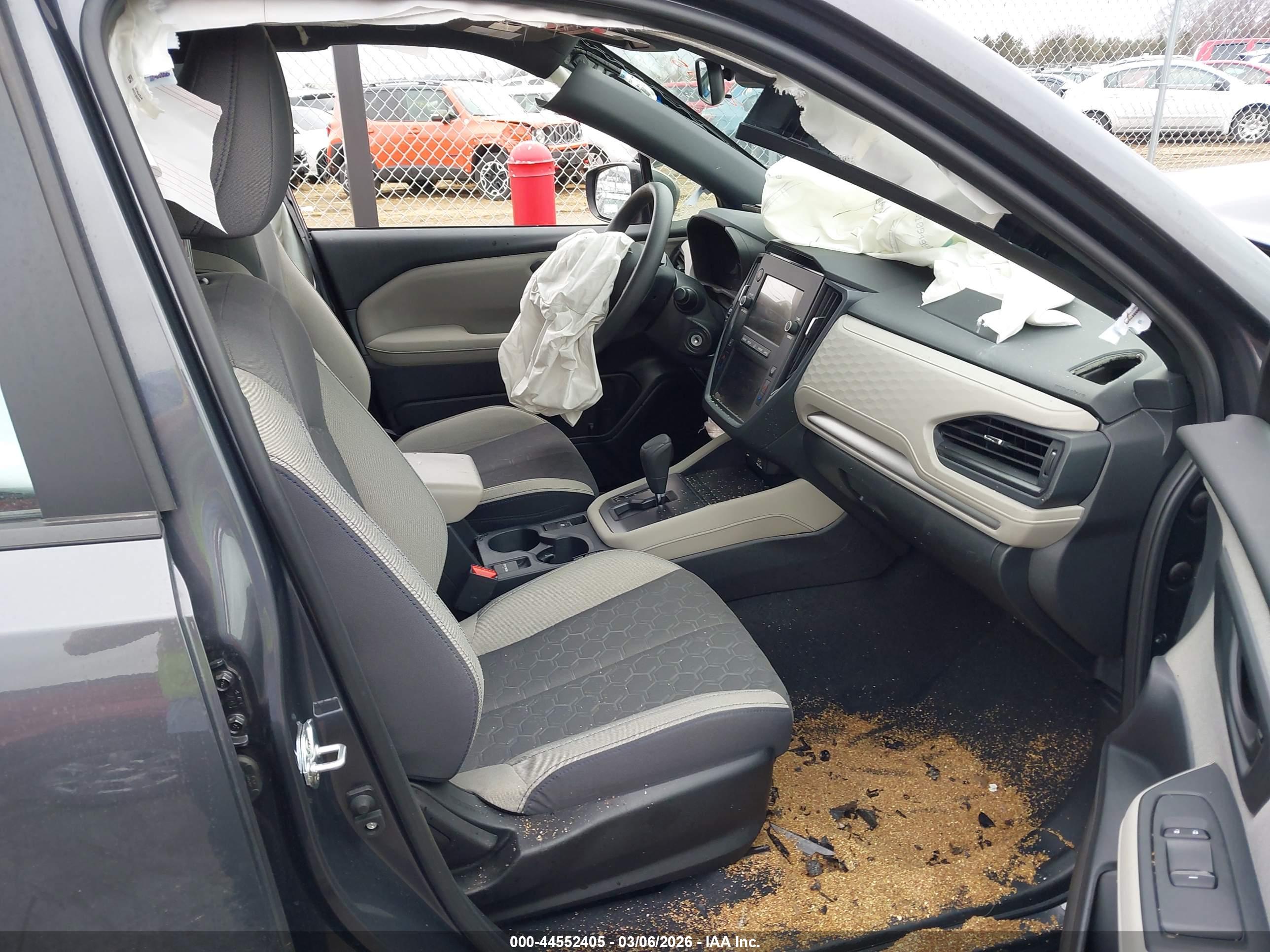 SUBARU FORESTER image 5