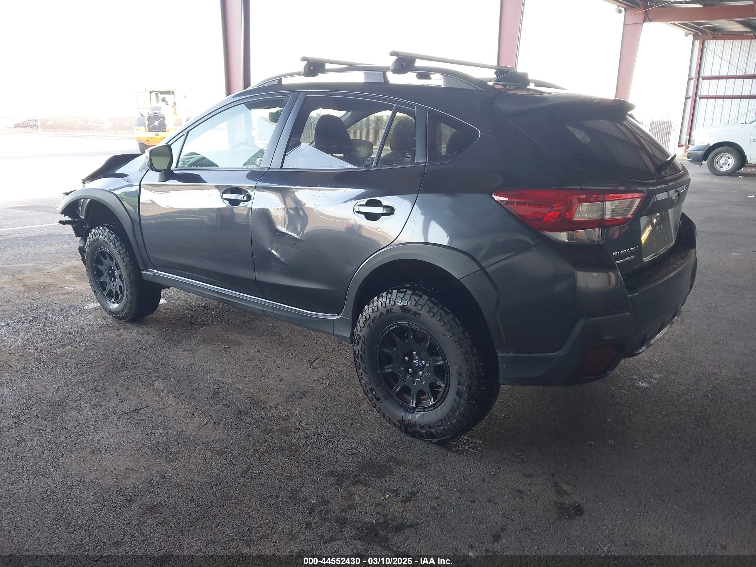 SUBARU CROSSTREK image 3