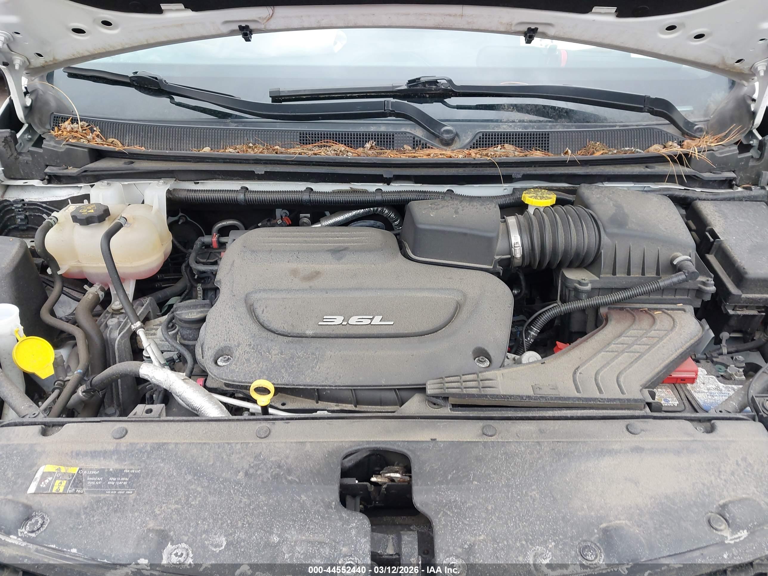 CHRYSLER PACIFICA image 10