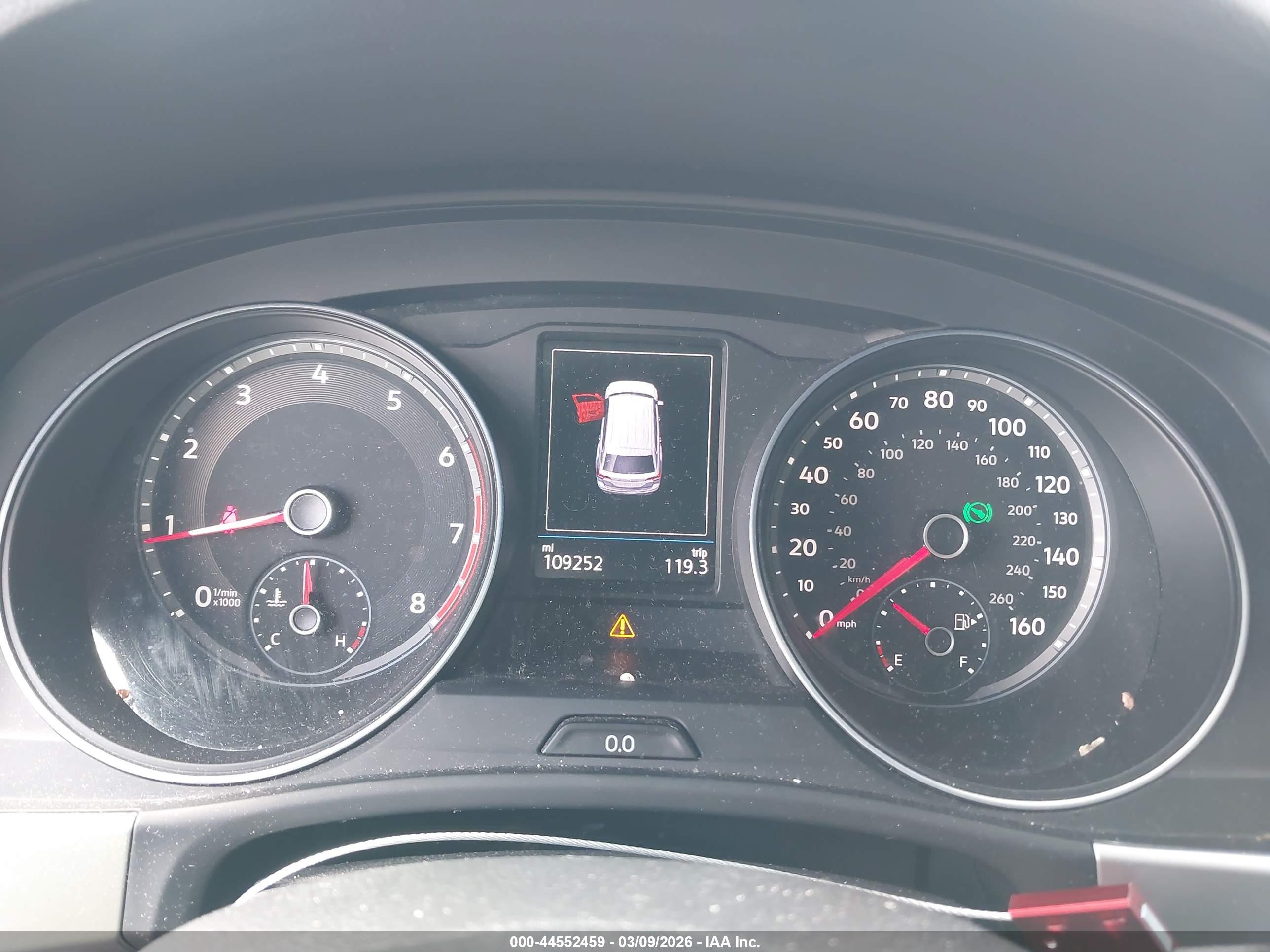 VOLKSWAGEN ATLAS image 7