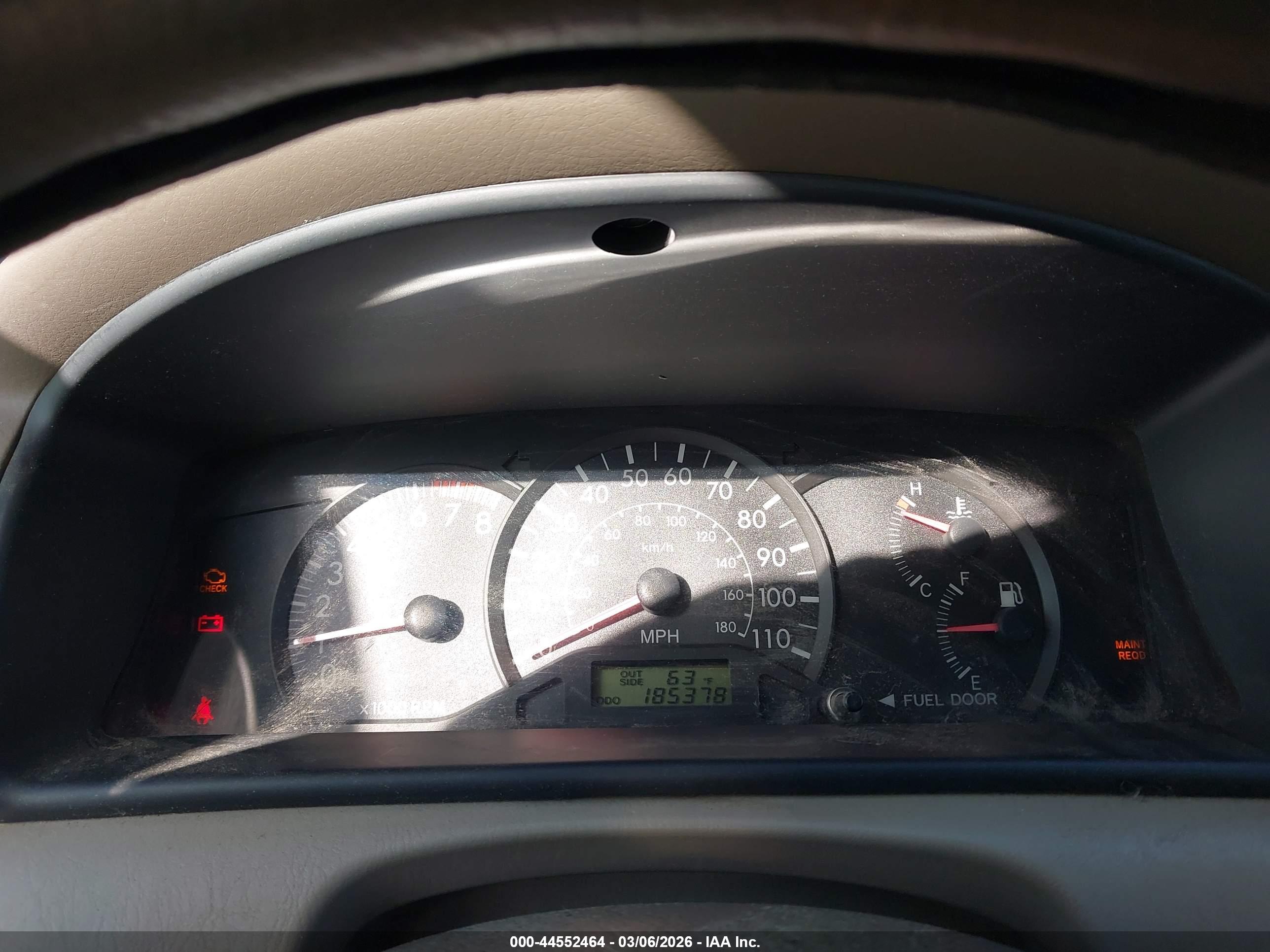 TOYOTA COROLLA image 7