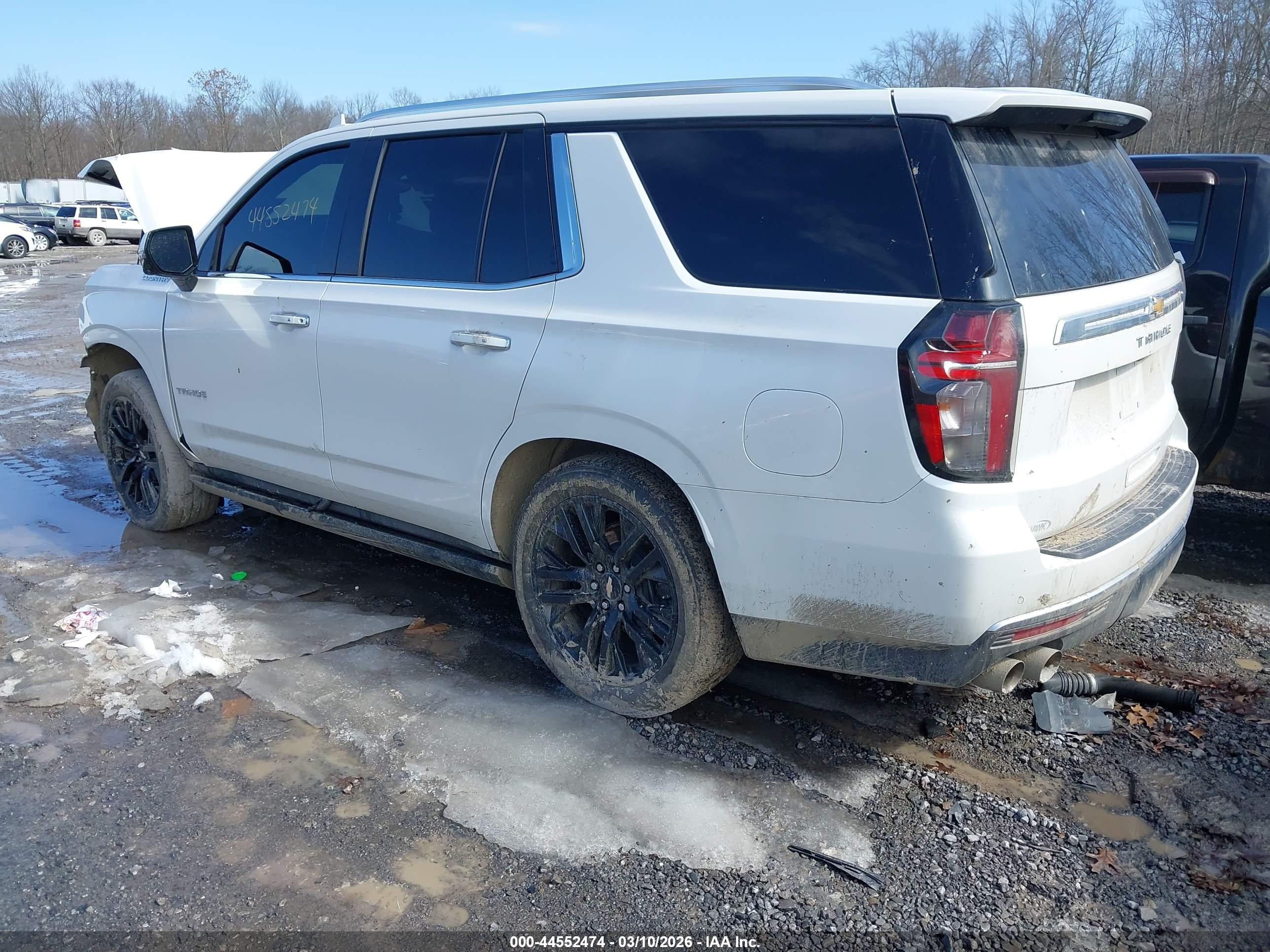 CHEVROLET TAHOE image 3