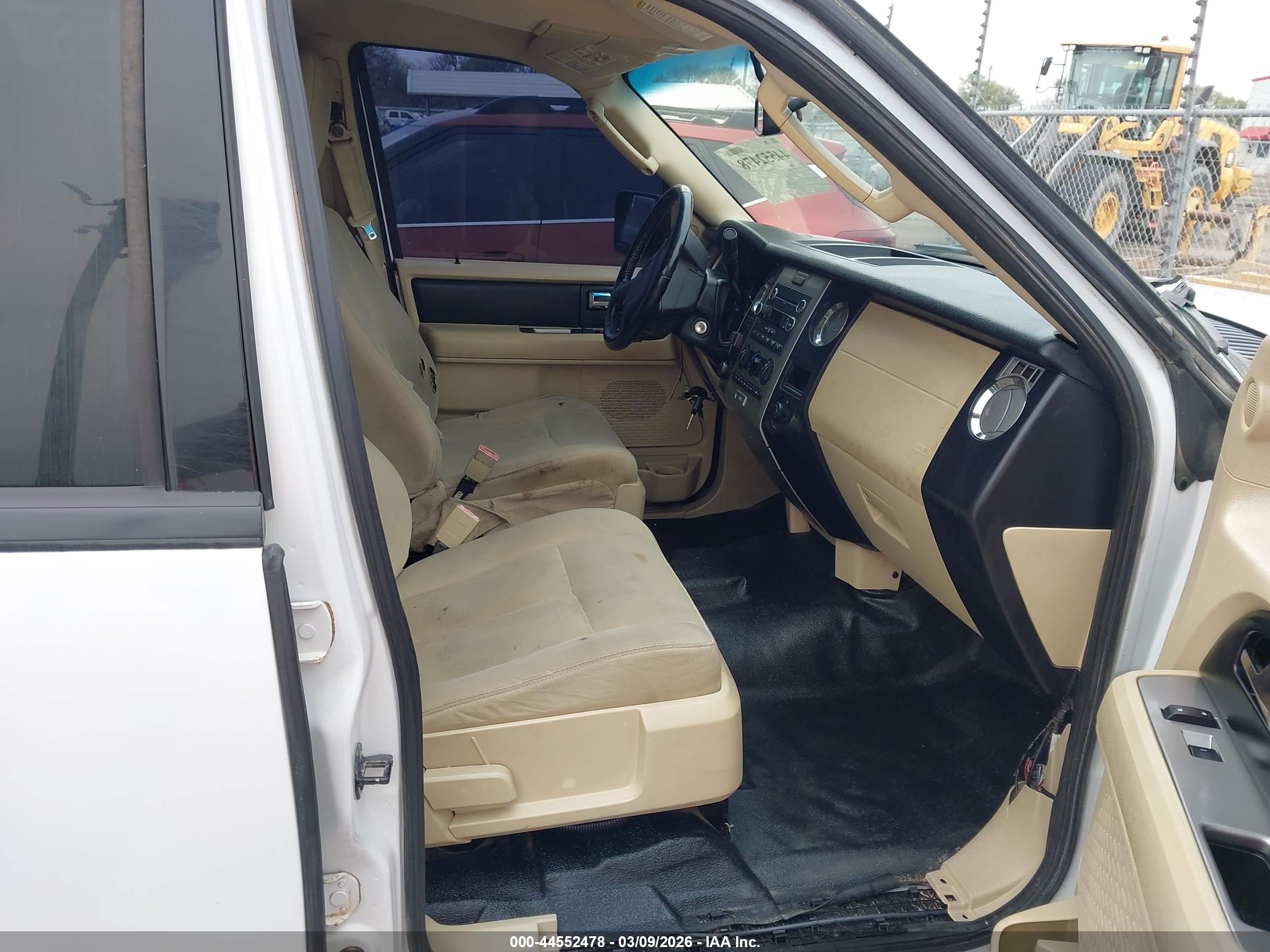 FORD EXPEDITION image 5