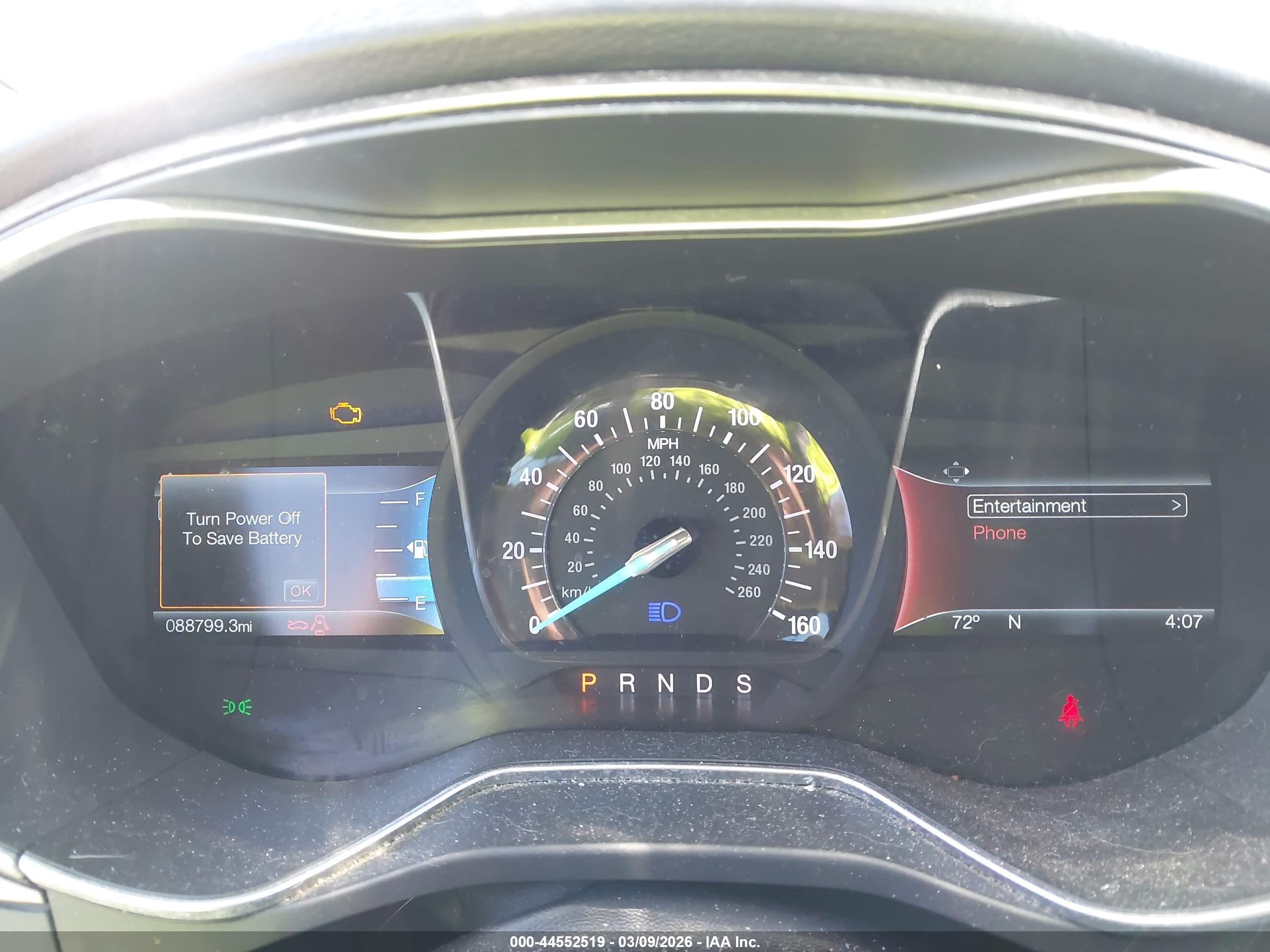 FORD FUSION image 7