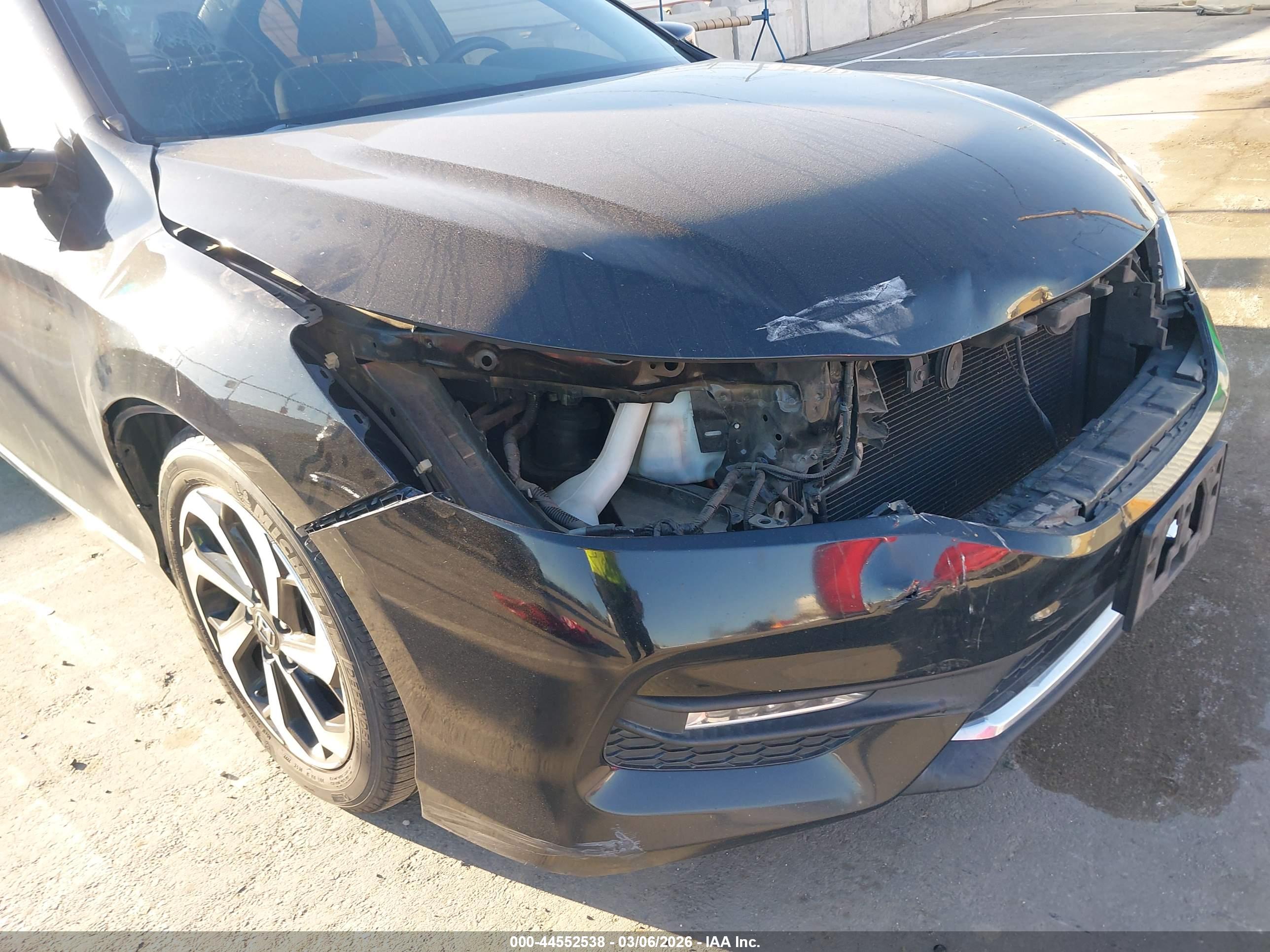 HONDA ACCORD image 6