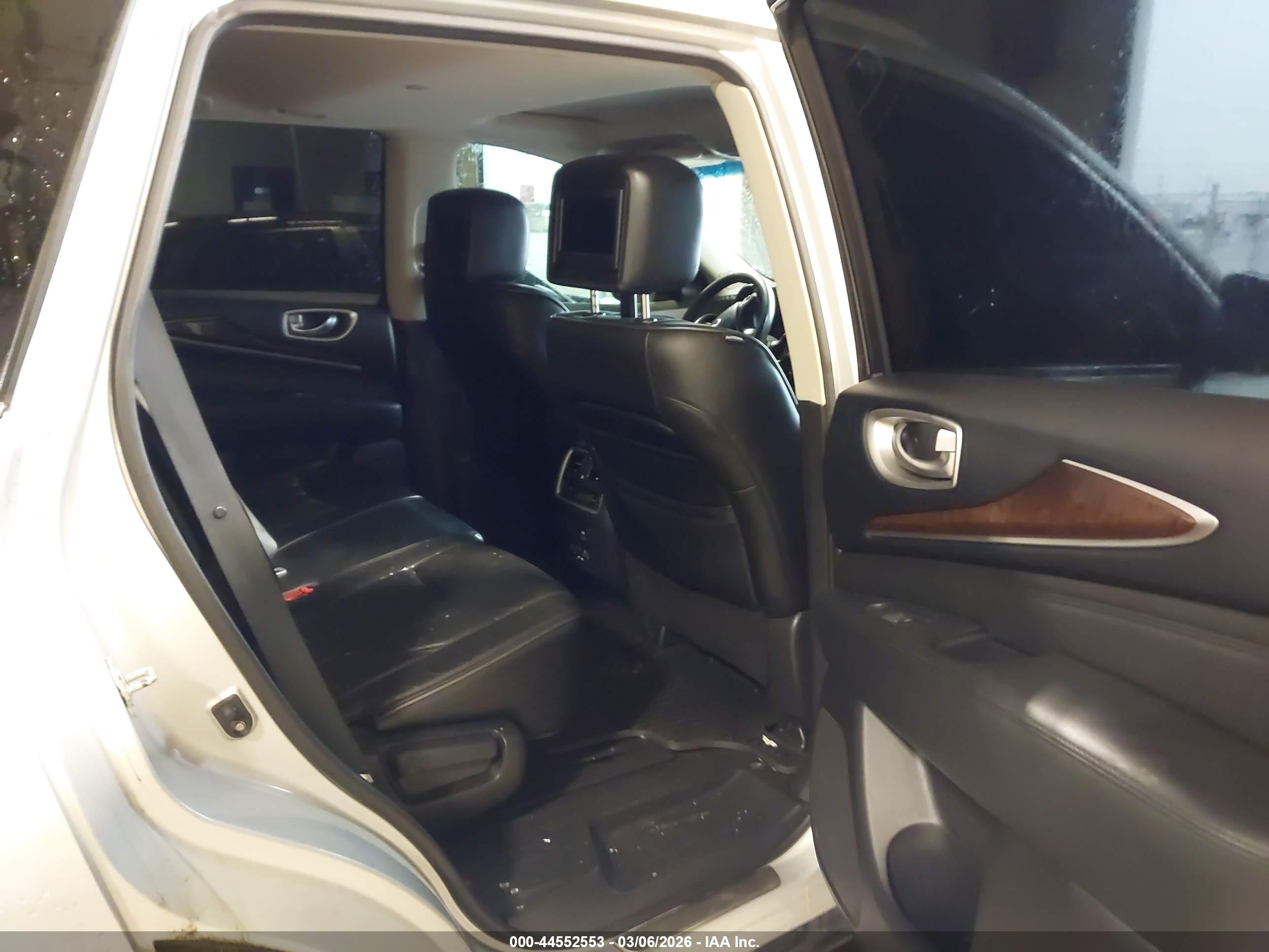 INFINITI QX60 image 8