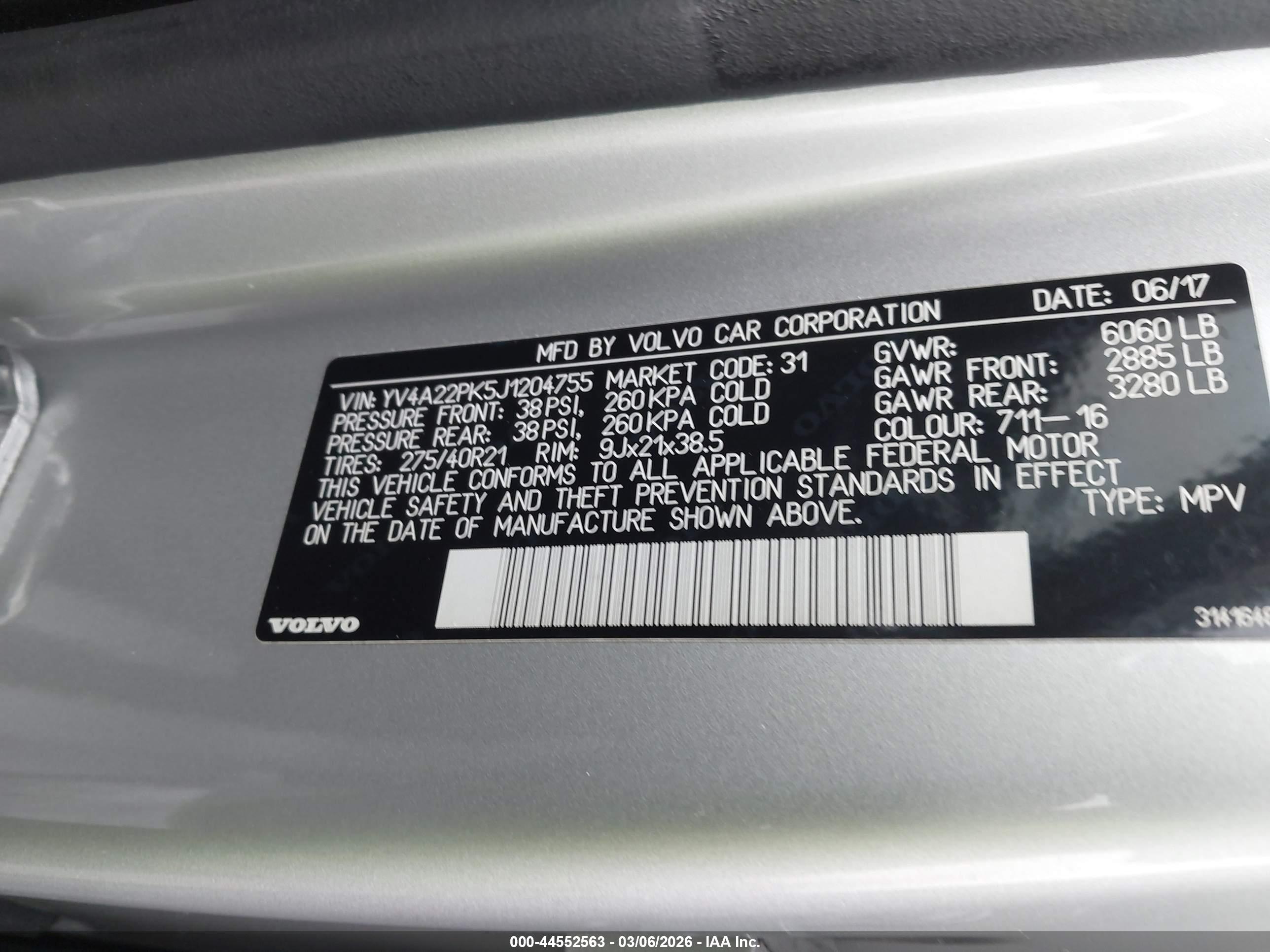 VOLVO XC90 image 9