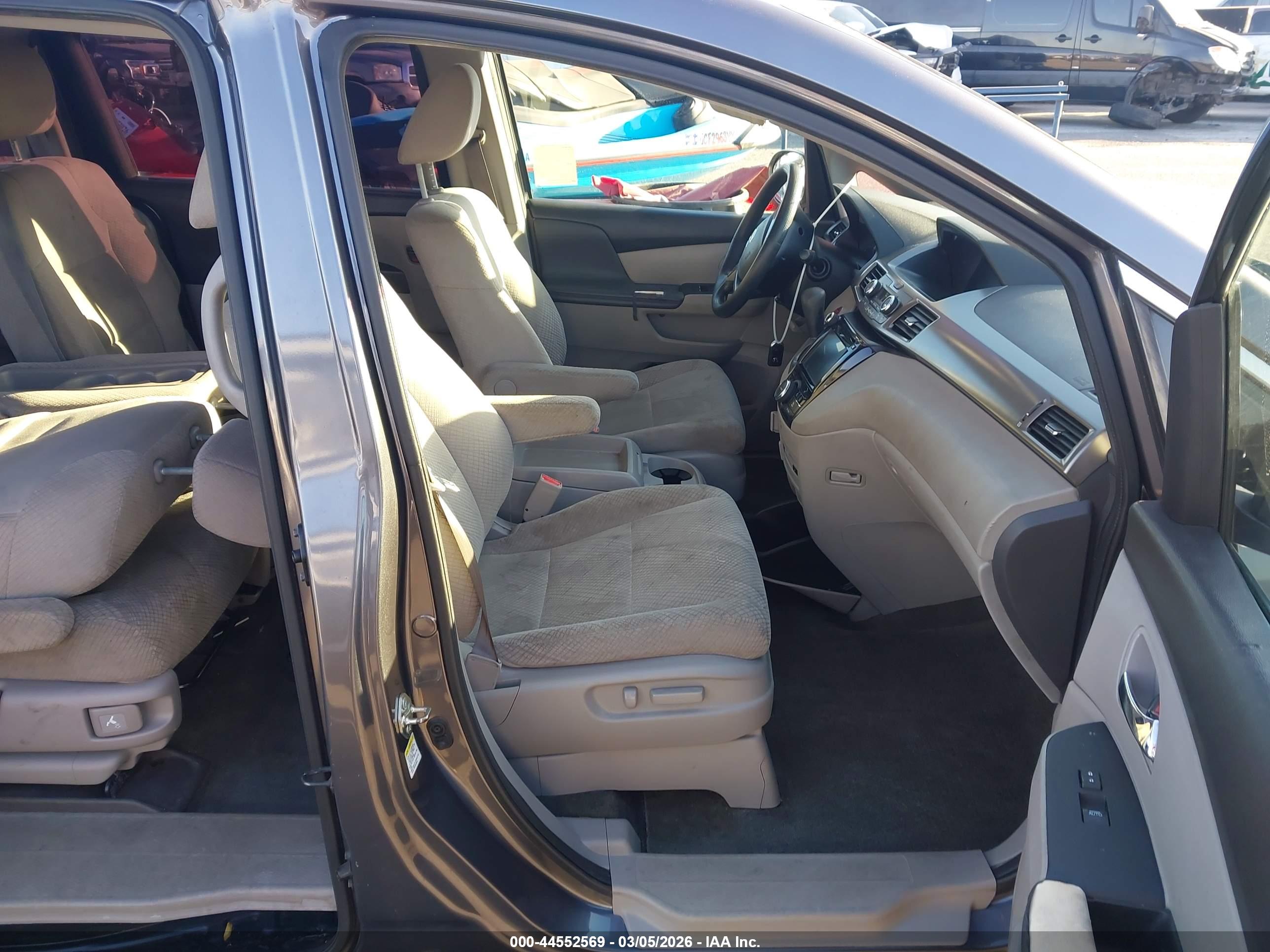 HONDA ODYSSEY image 5