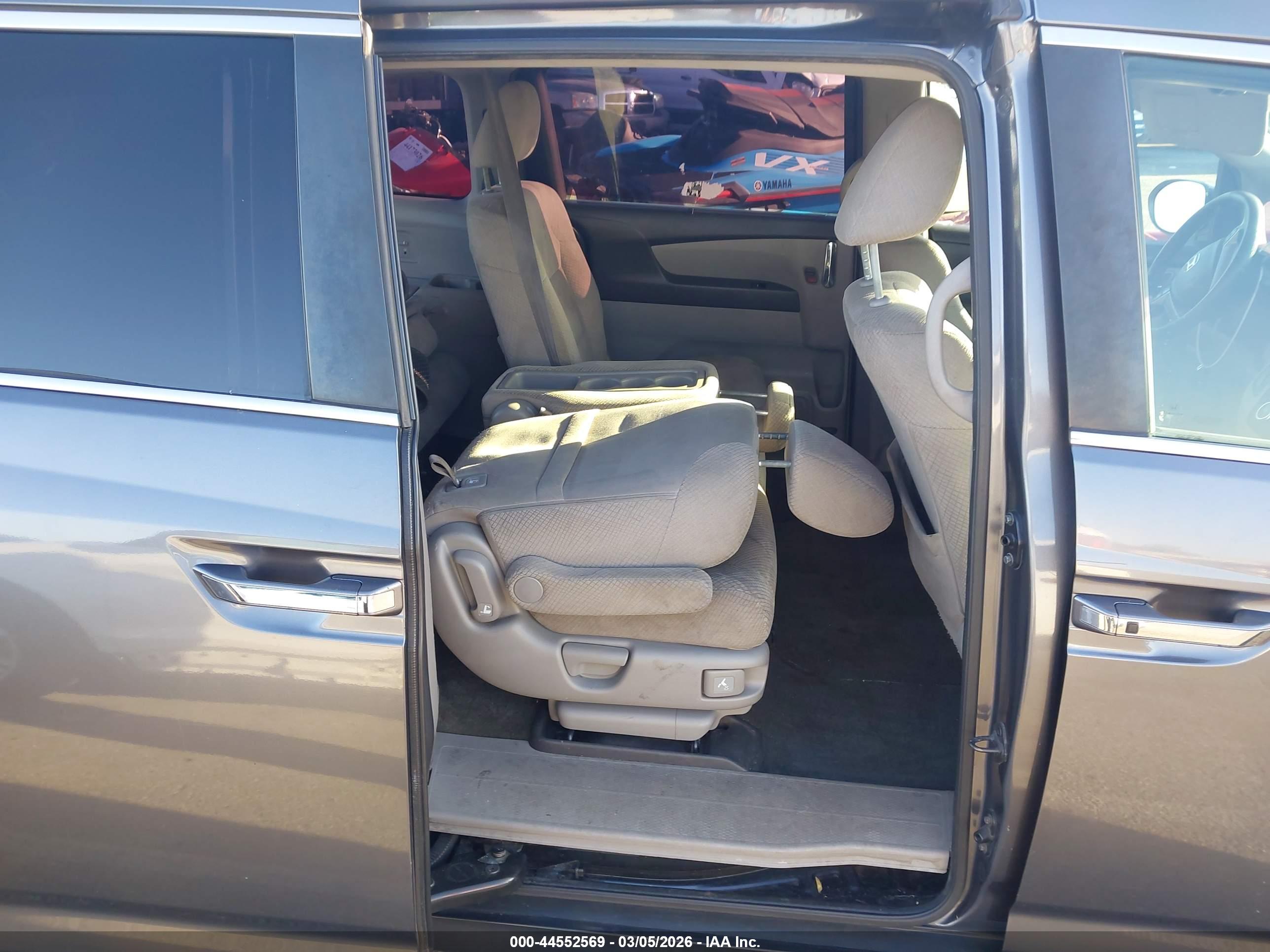 HONDA ODYSSEY image 8