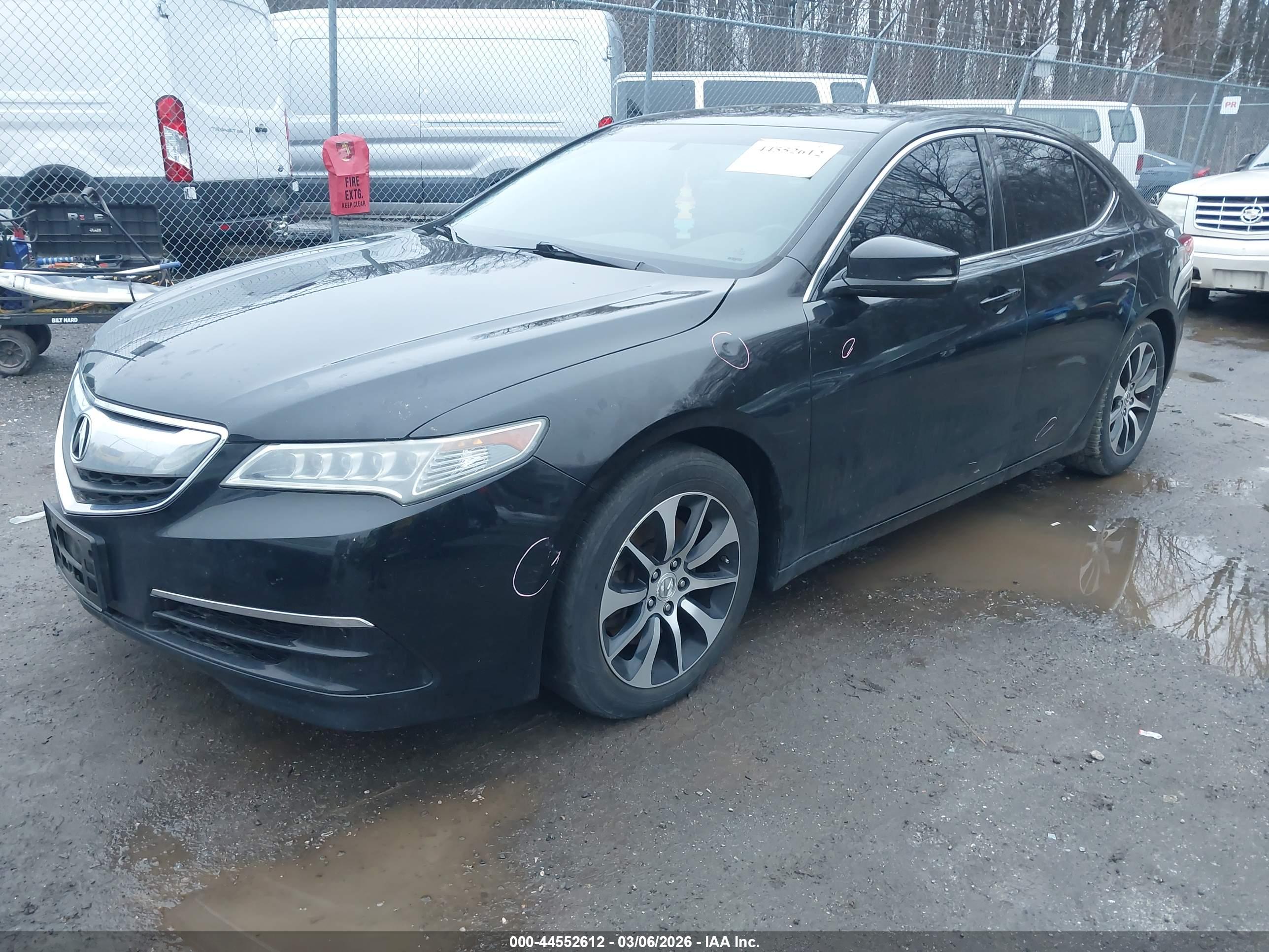 ACURA TLX image 2