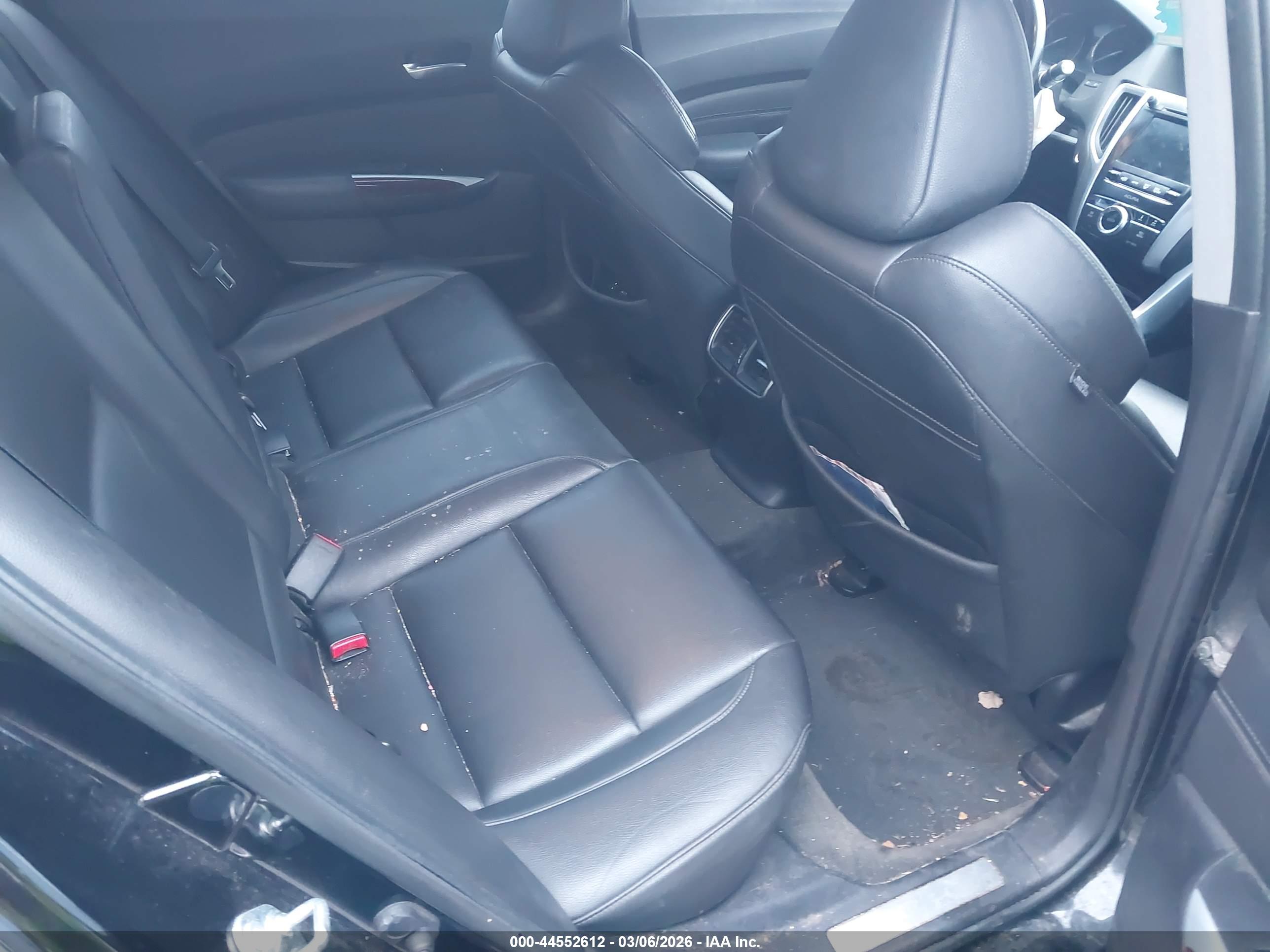 ACURA TLX image 8