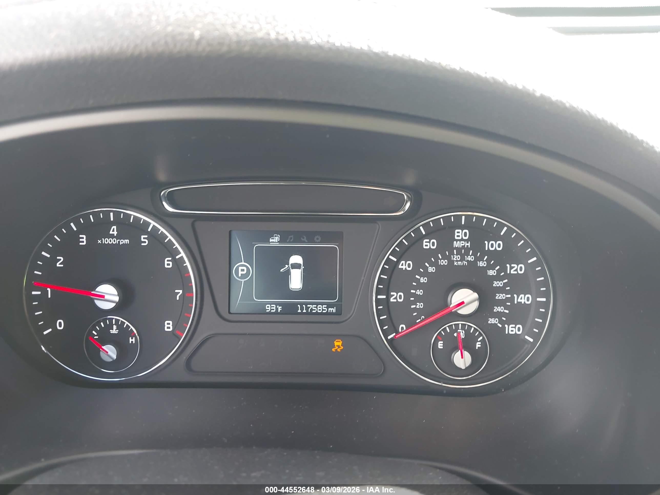 KIA SORENTO image 7