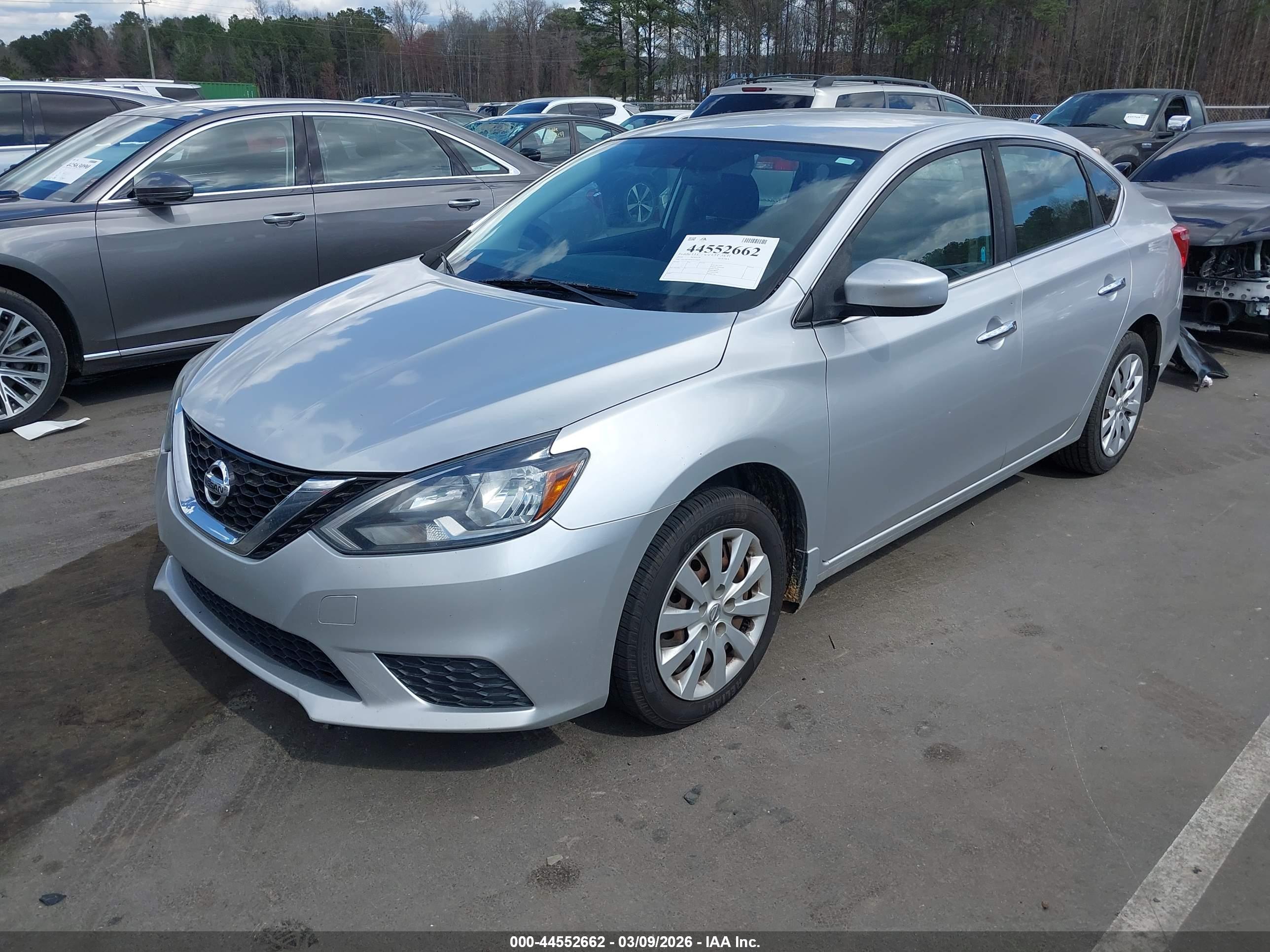NISSAN SENTRA image 2