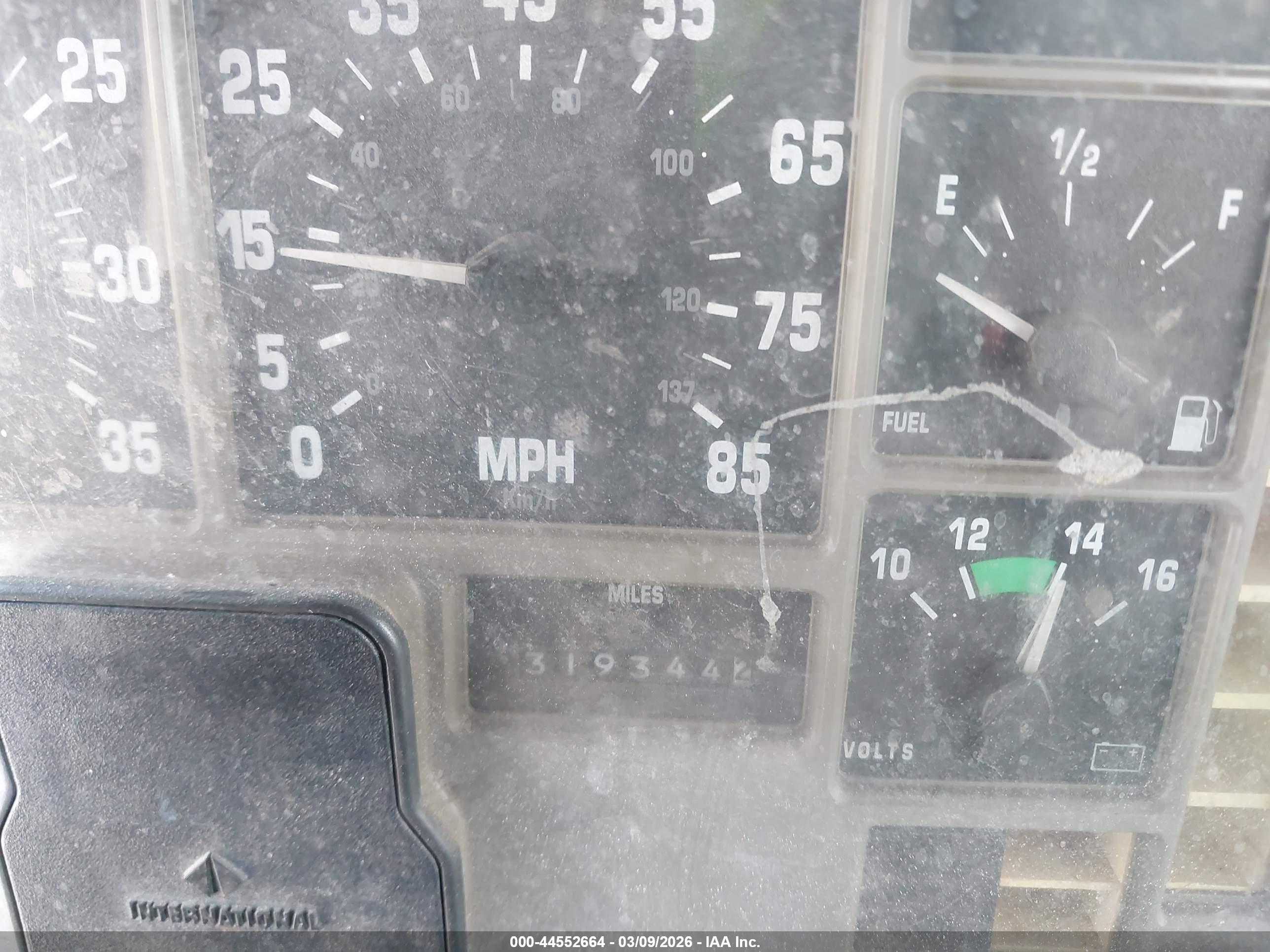 INTERNATIONAL 4000 image 6
