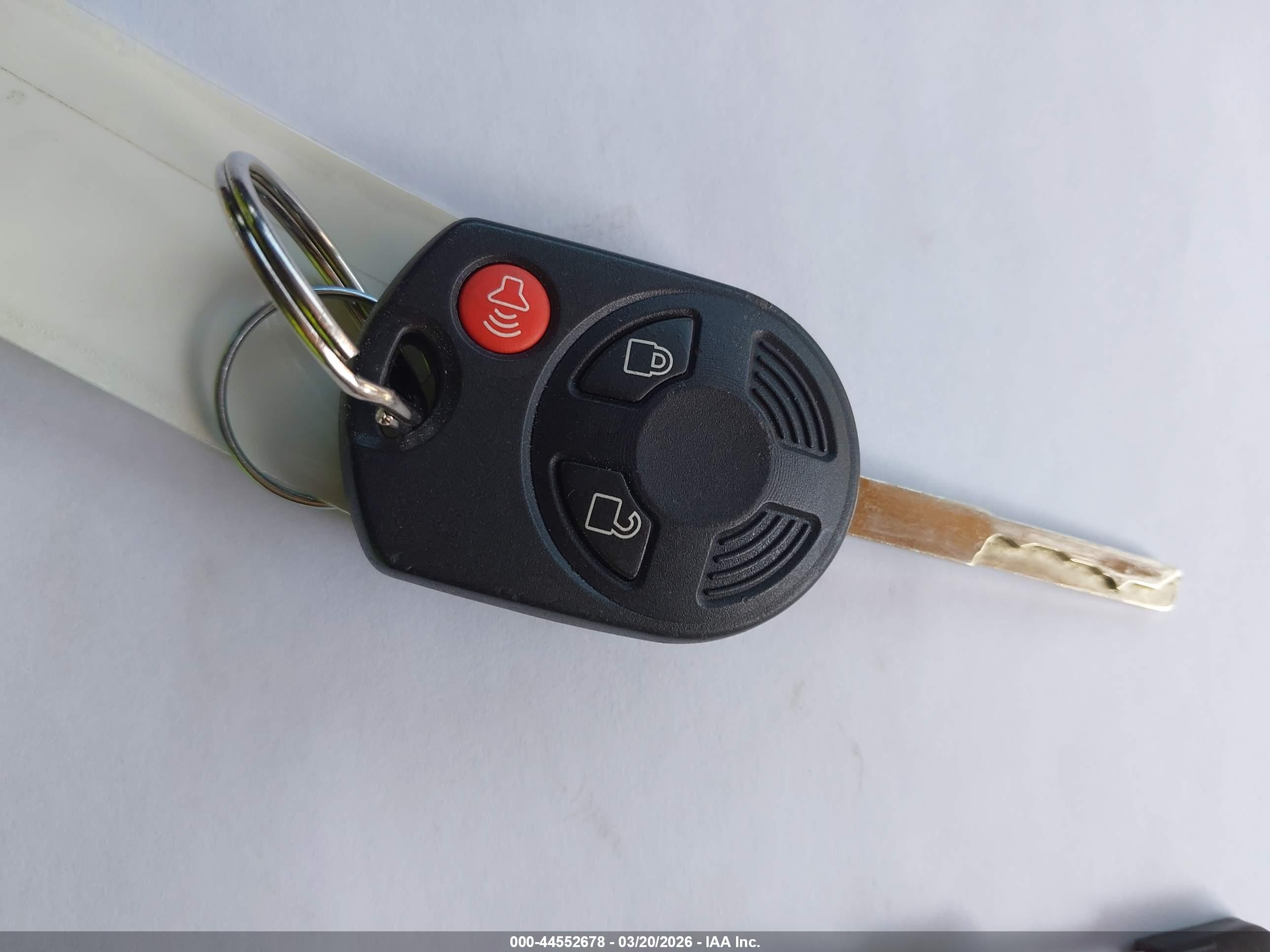 FORD ESCAPE image 11