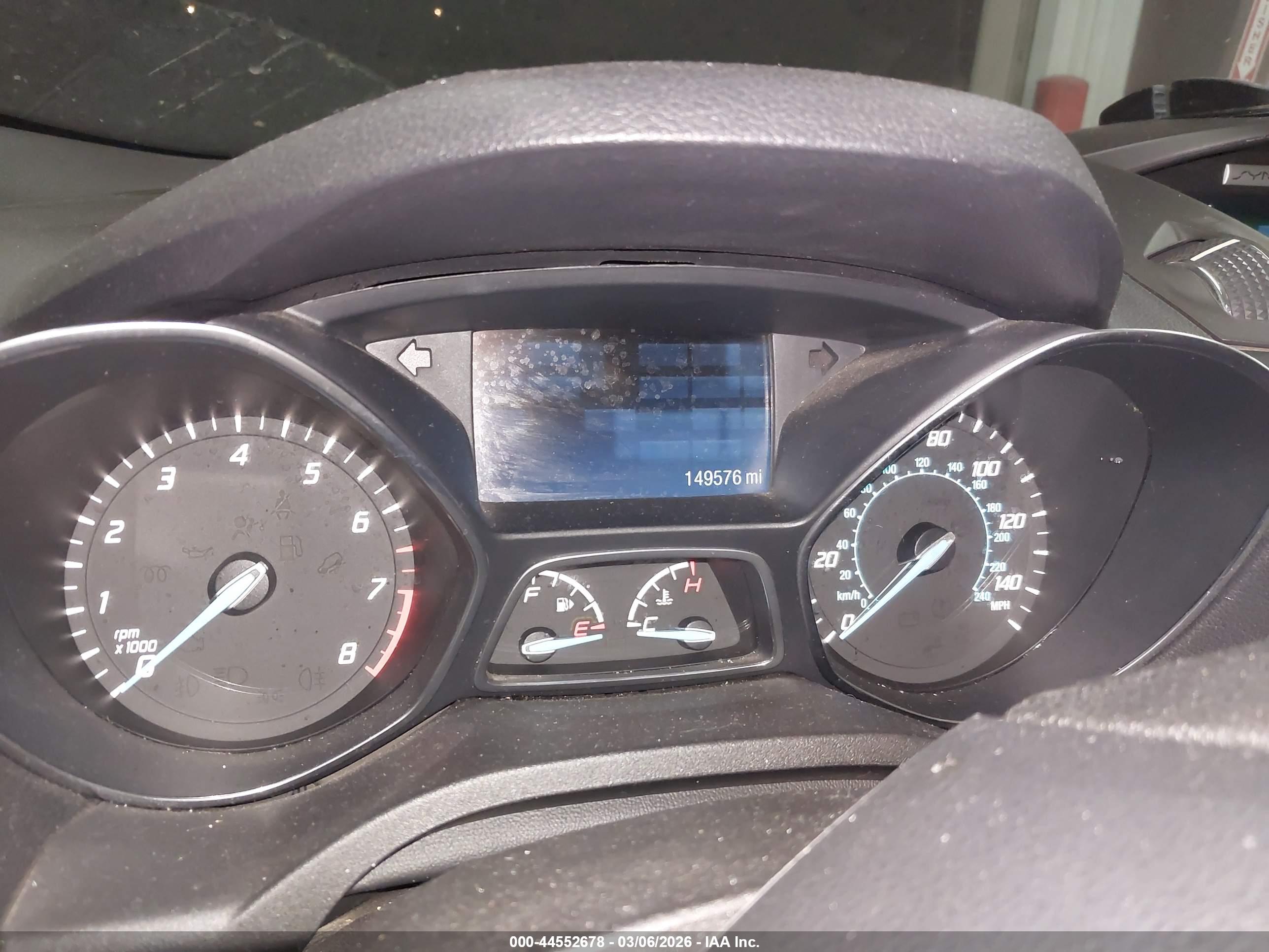 FORD ESCAPE image 7