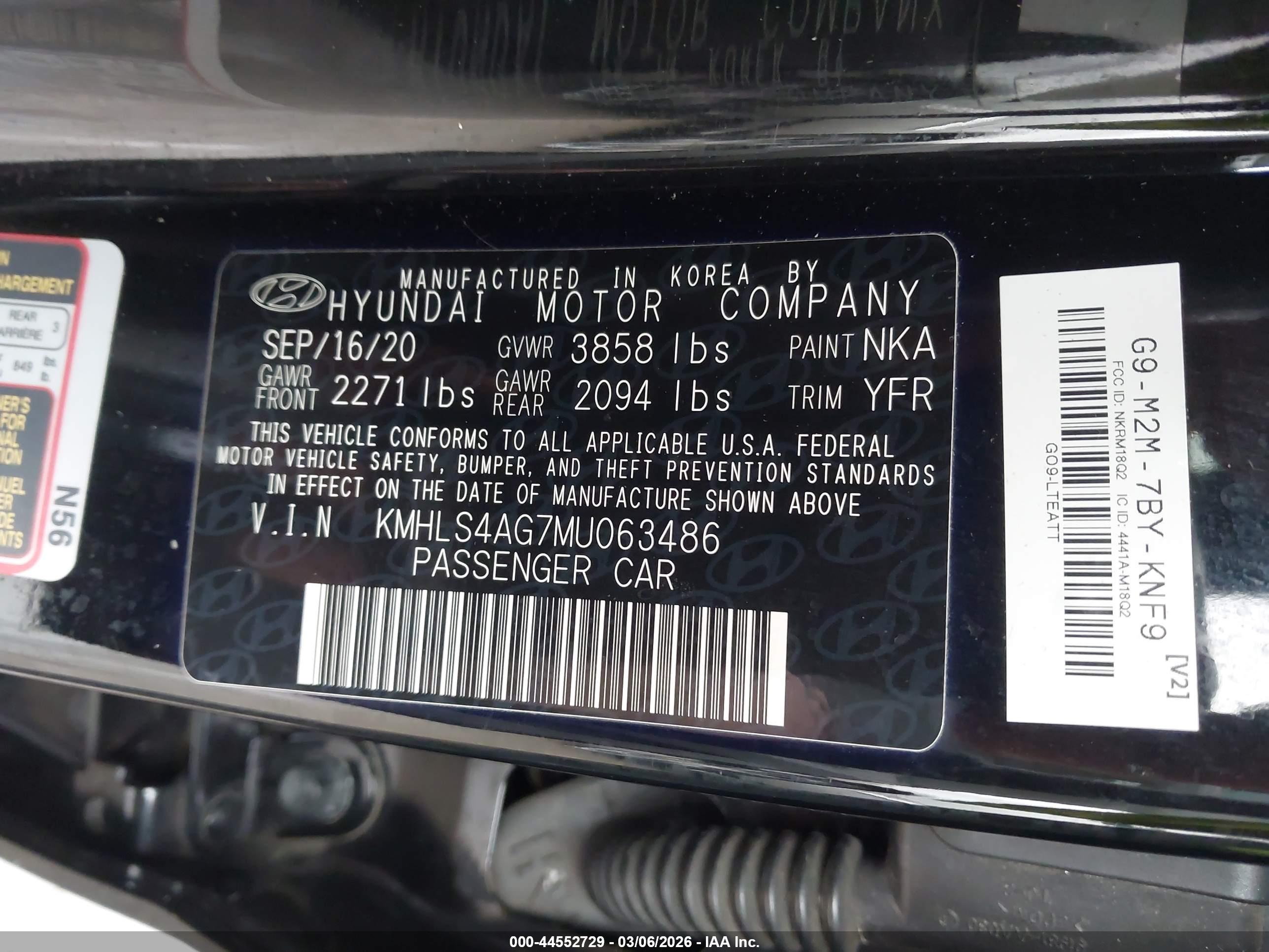HYUNDAI ELANTRA image 9