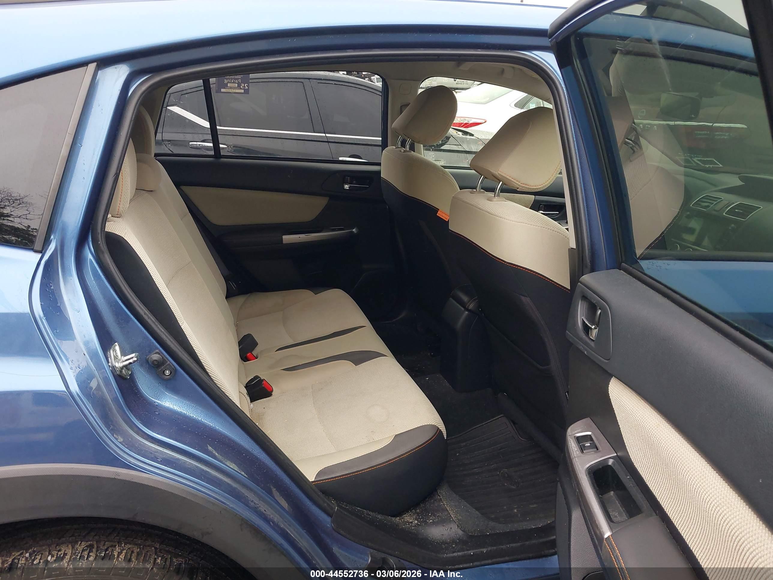 SUBARU CROSSTREK image 8