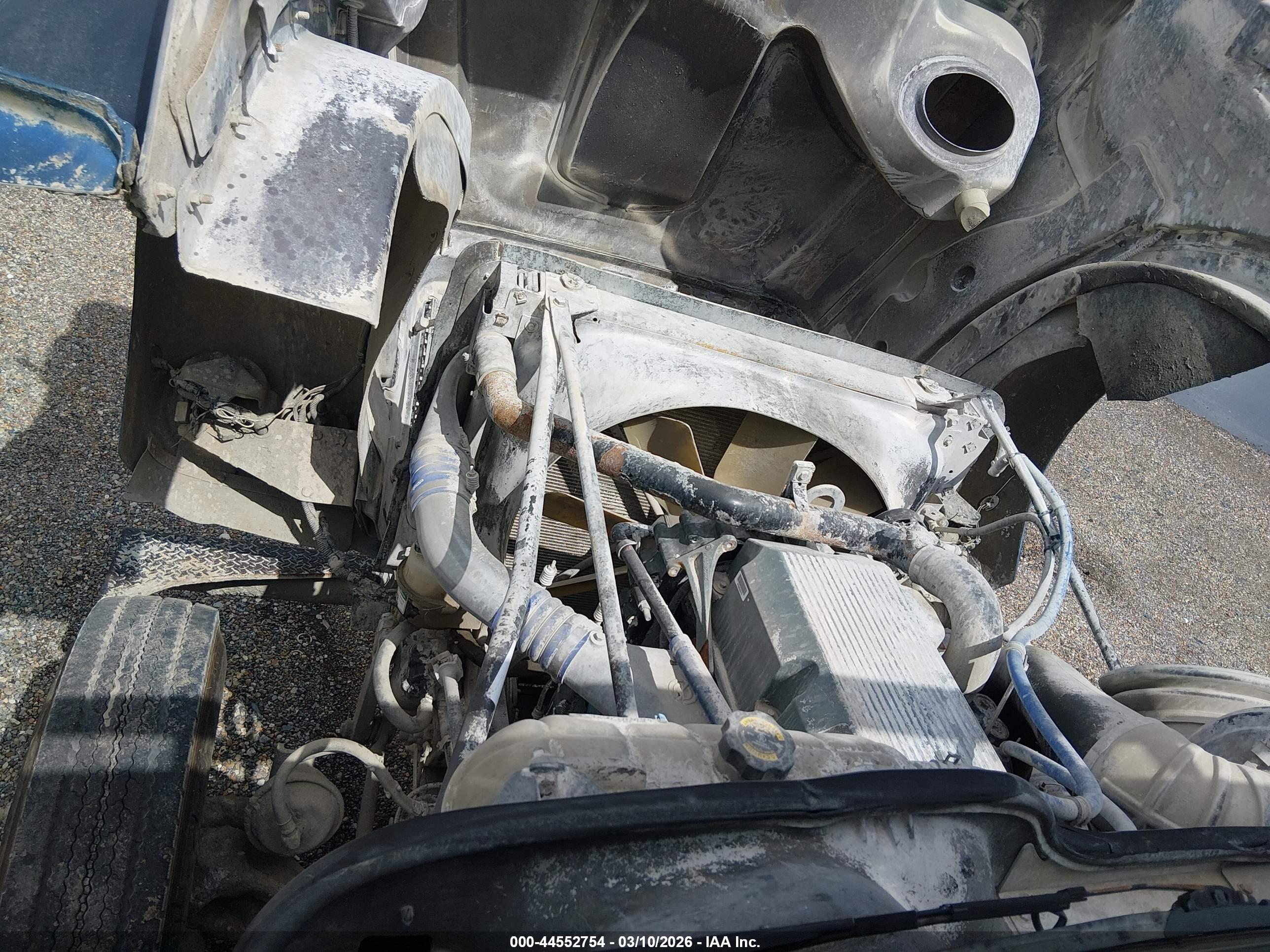 FREIGHTLINER CONVENTIONAL image 10