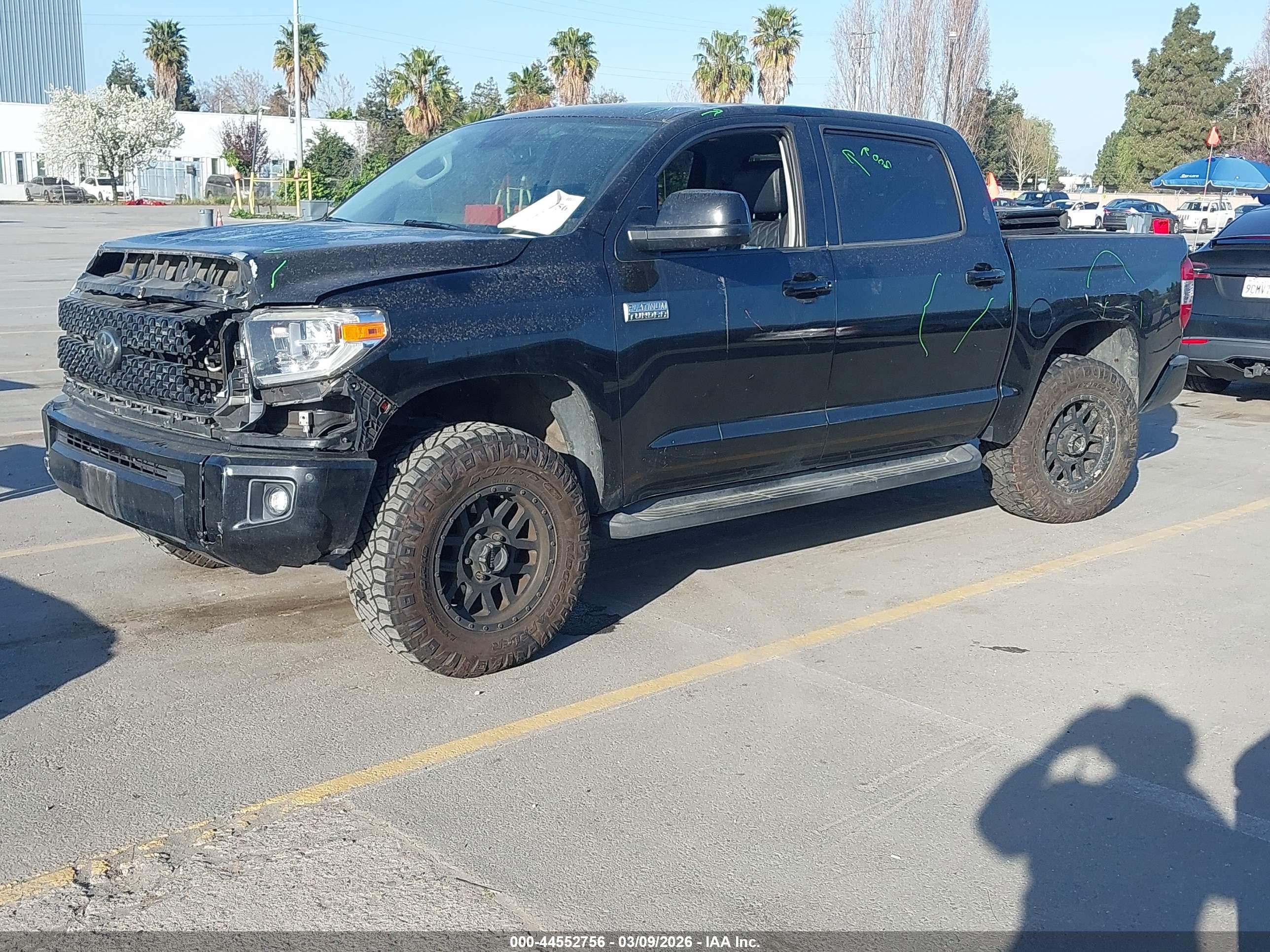 TOYOTA TUNDRA image 2