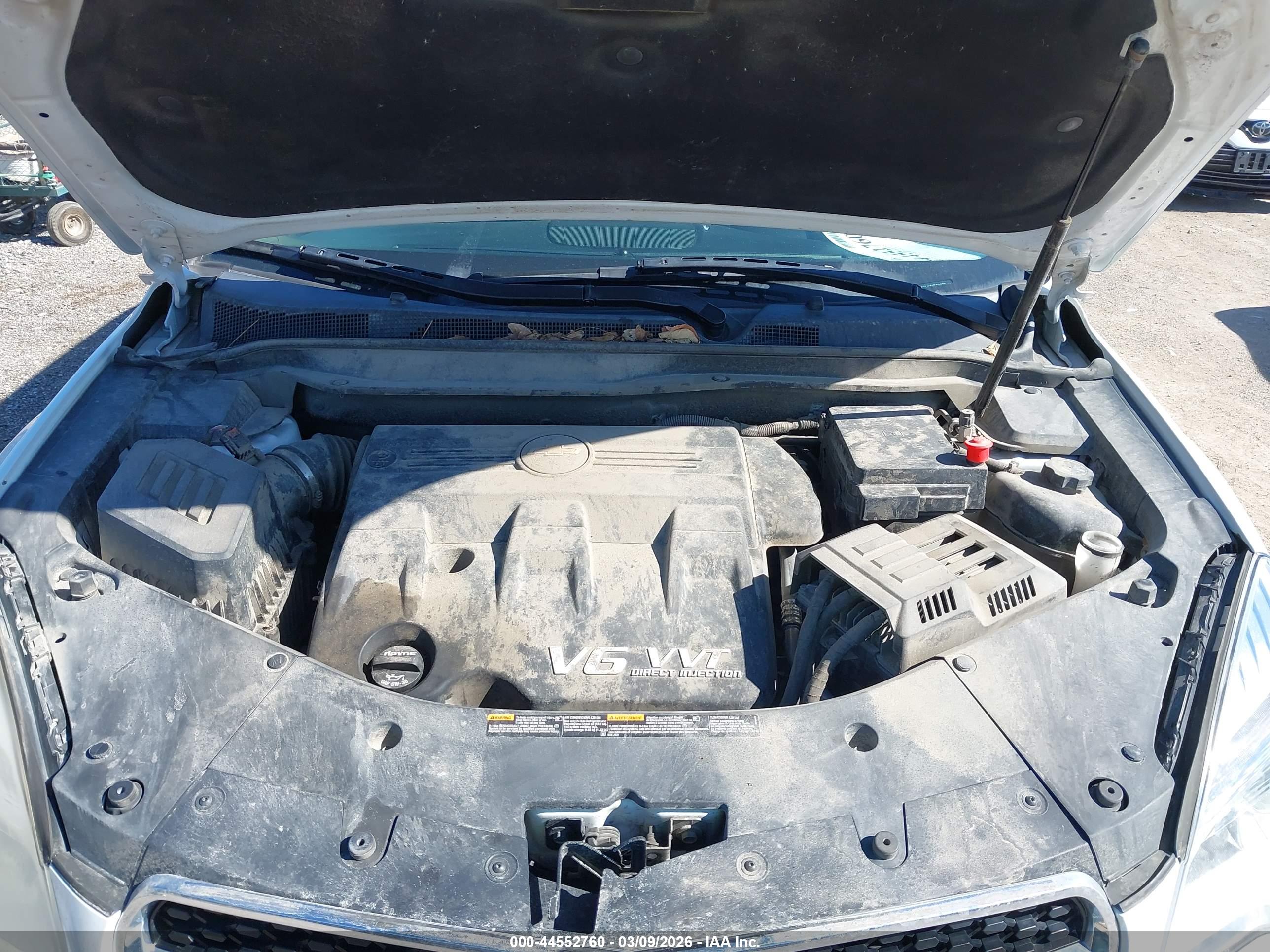 CHEVROLET EQUINOX image 10