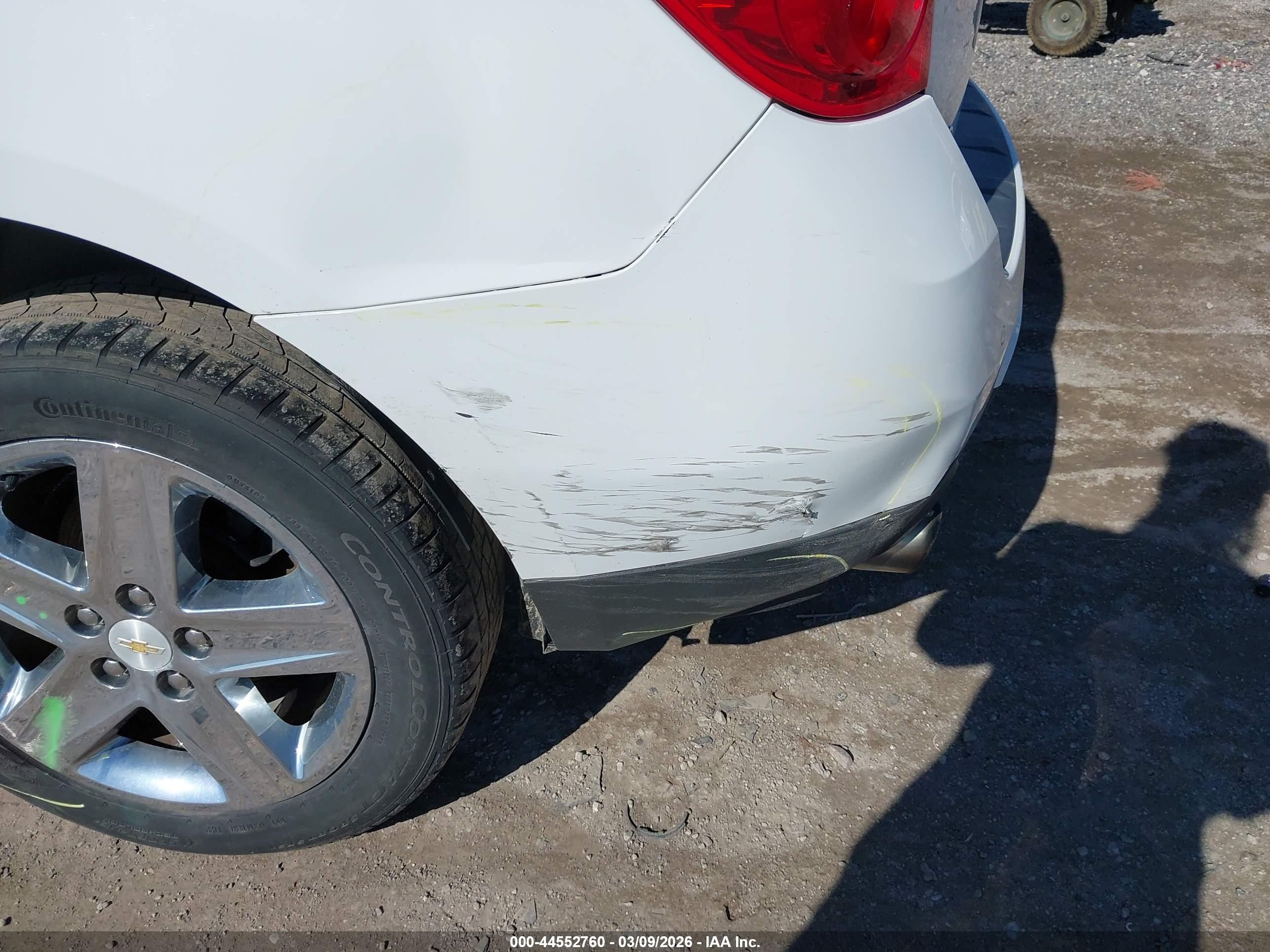 CHEVROLET EQUINOX image 6