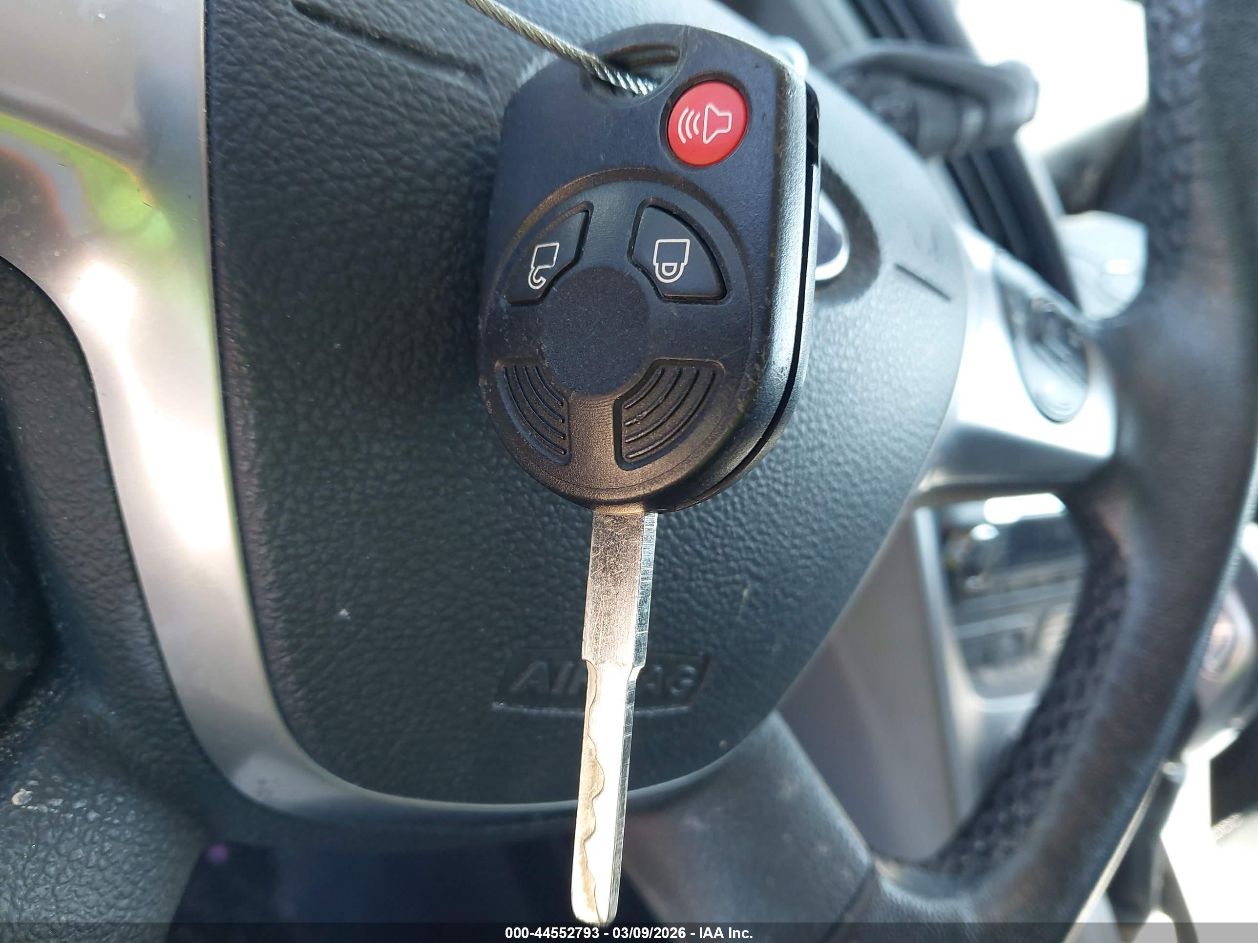 FORD ESCAPE image 11