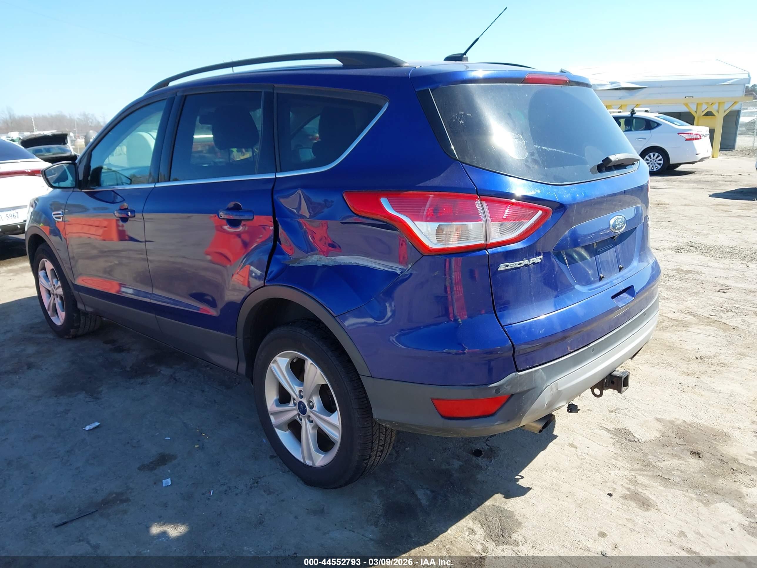 FORD ESCAPE image 3