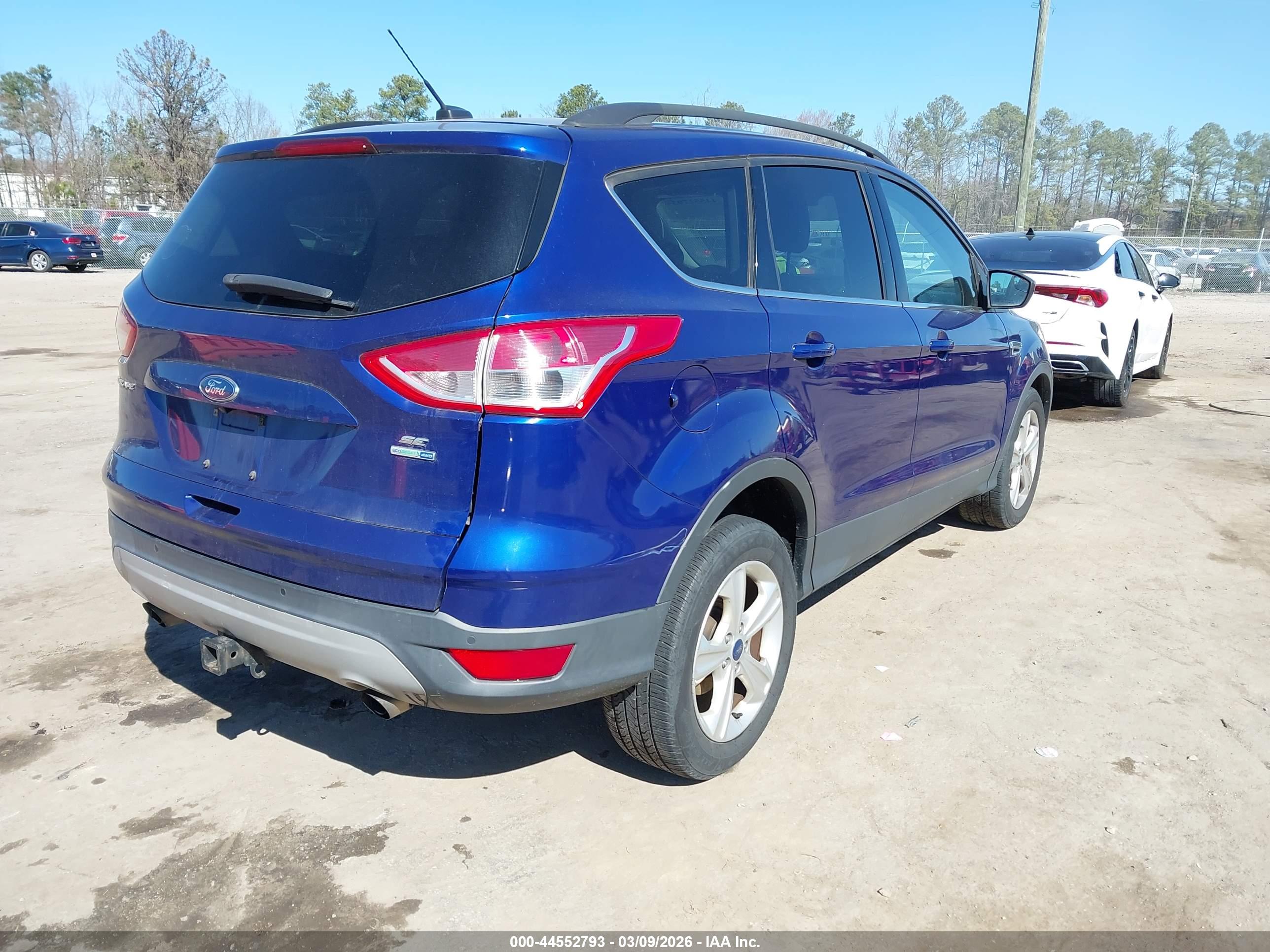 FORD ESCAPE image 4