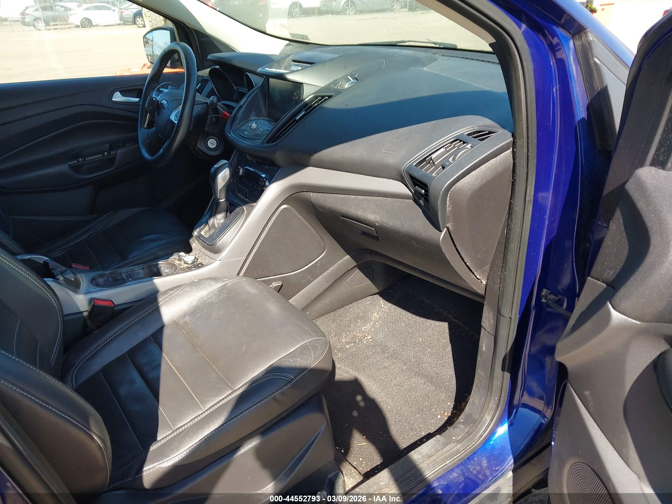 FORD ESCAPE image 5