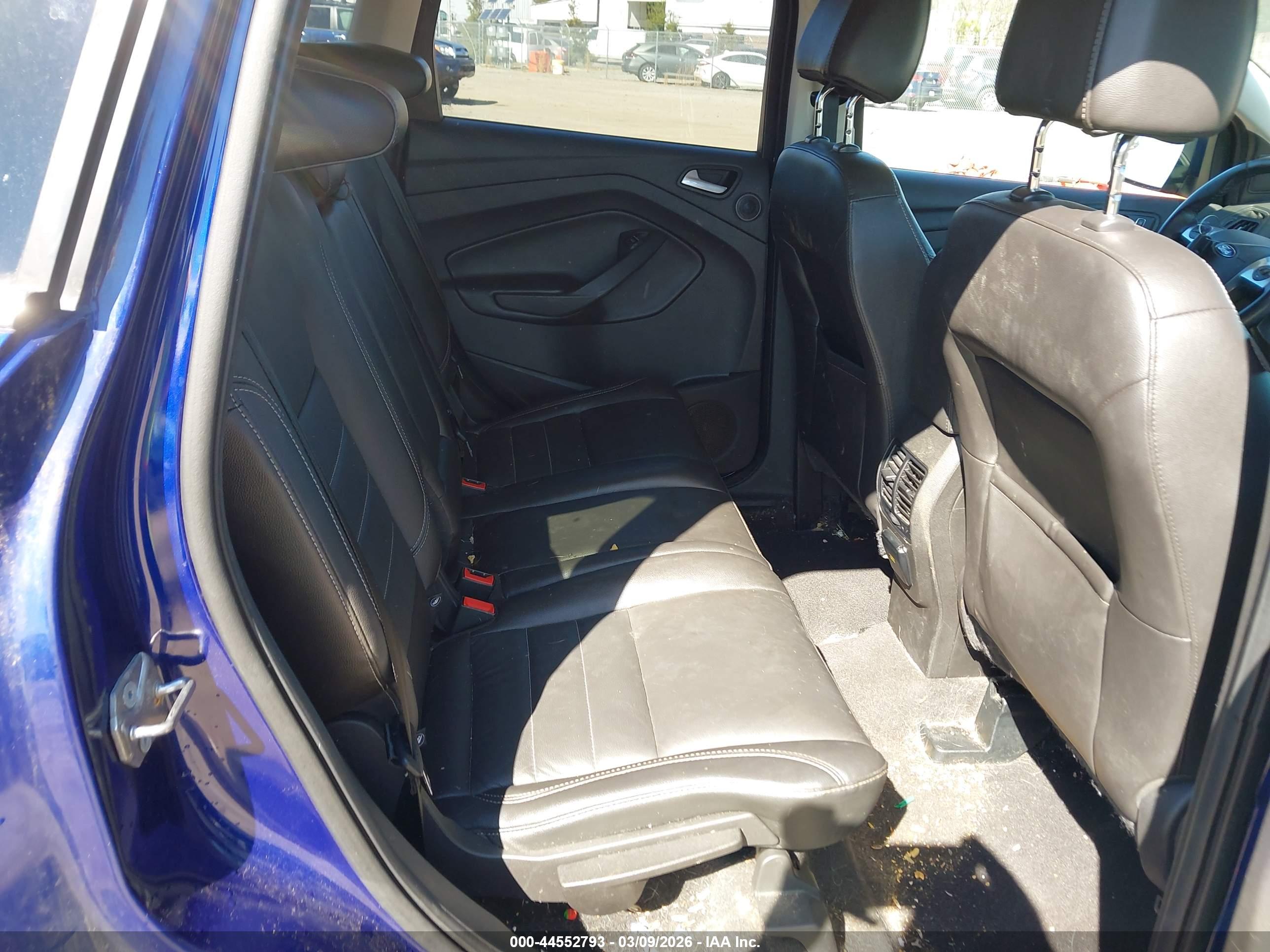 FORD ESCAPE image 8