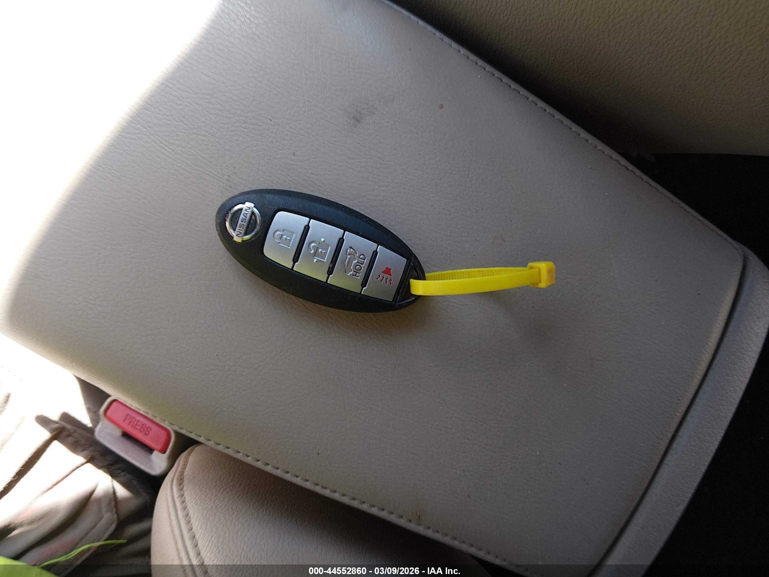 NISSAN ROGUE image 11