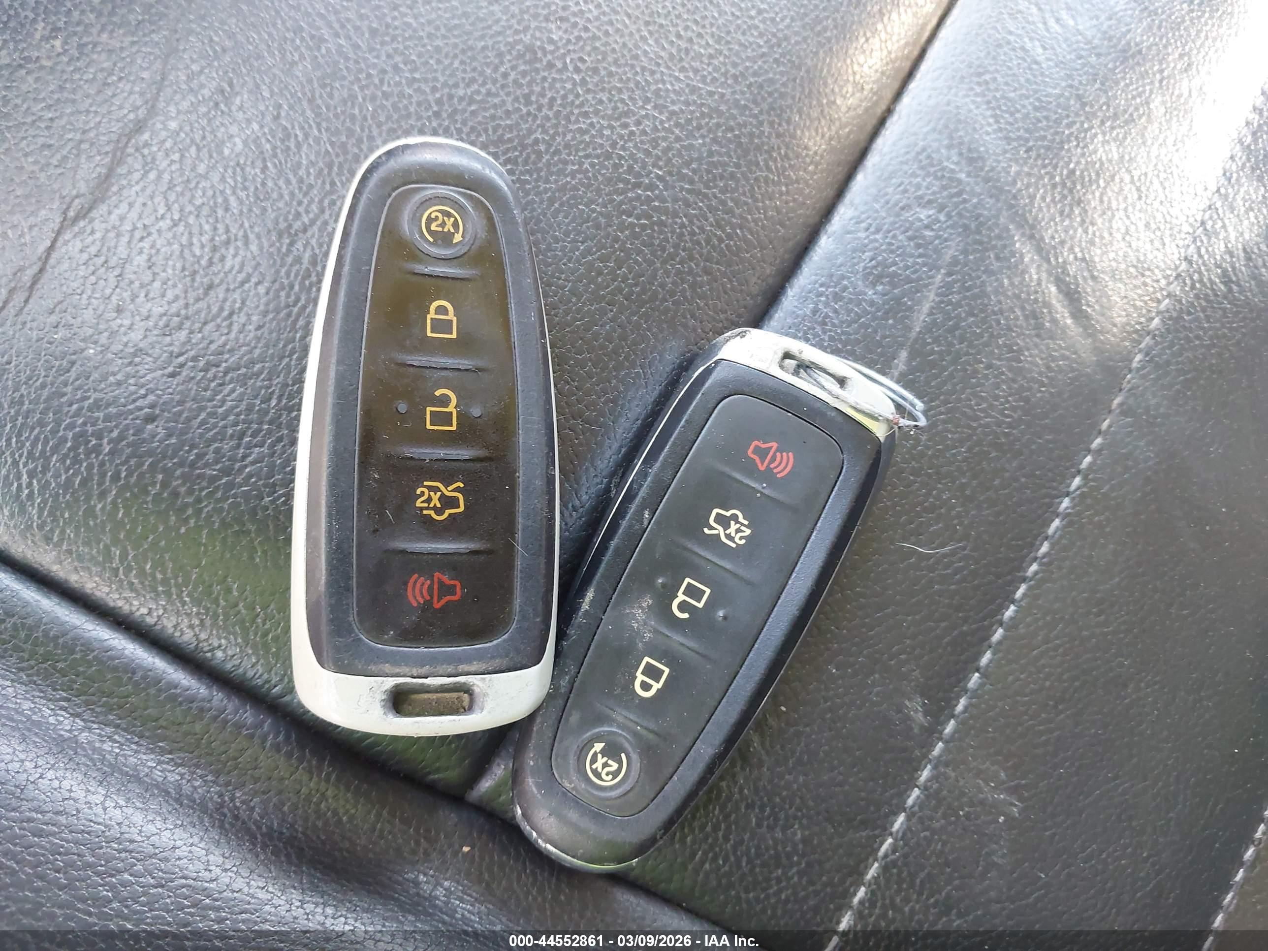 FORD ESCAPE image 11