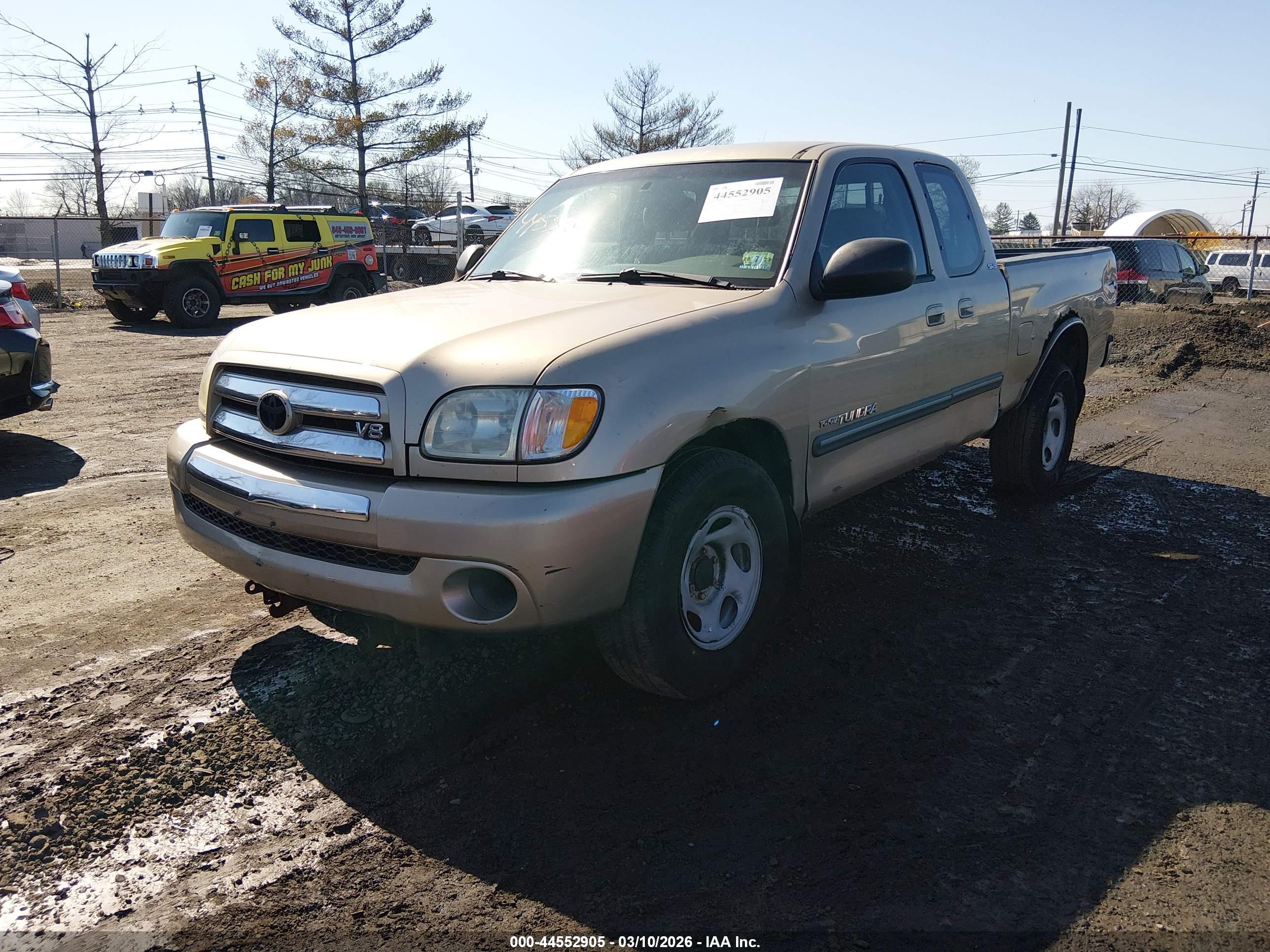 TOYOTA TUNDRA image 2