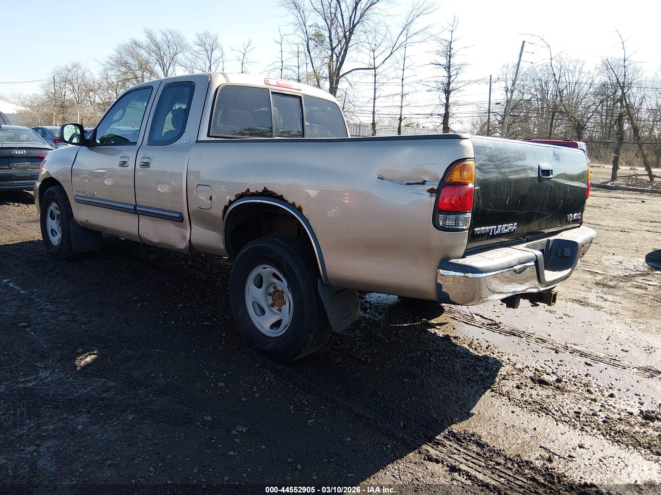 TOYOTA TUNDRA image 3