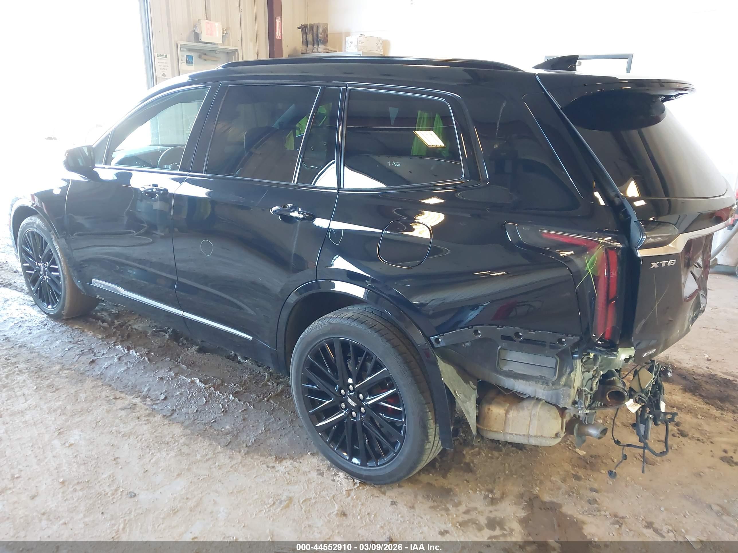 CADILLAC XT6 image 3