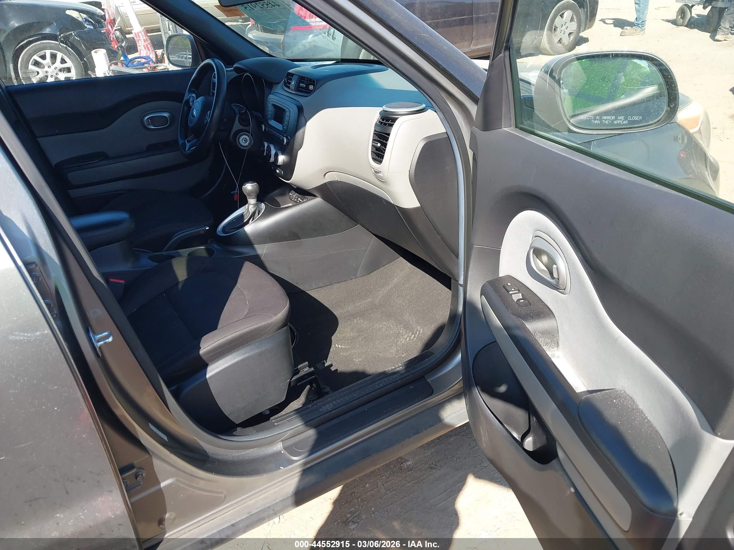 KIA SOUL image 5