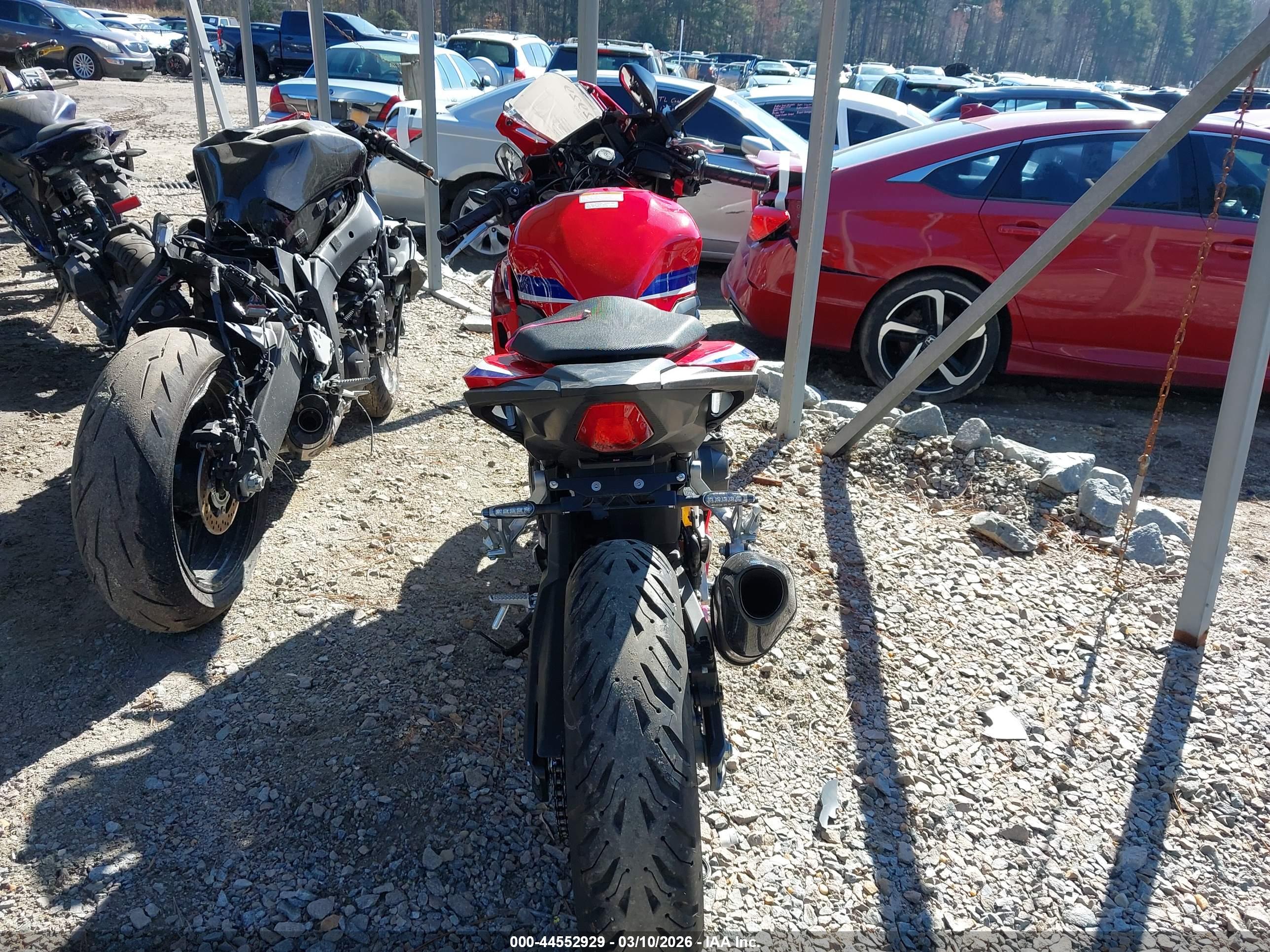 HONDA CBR500 image 6