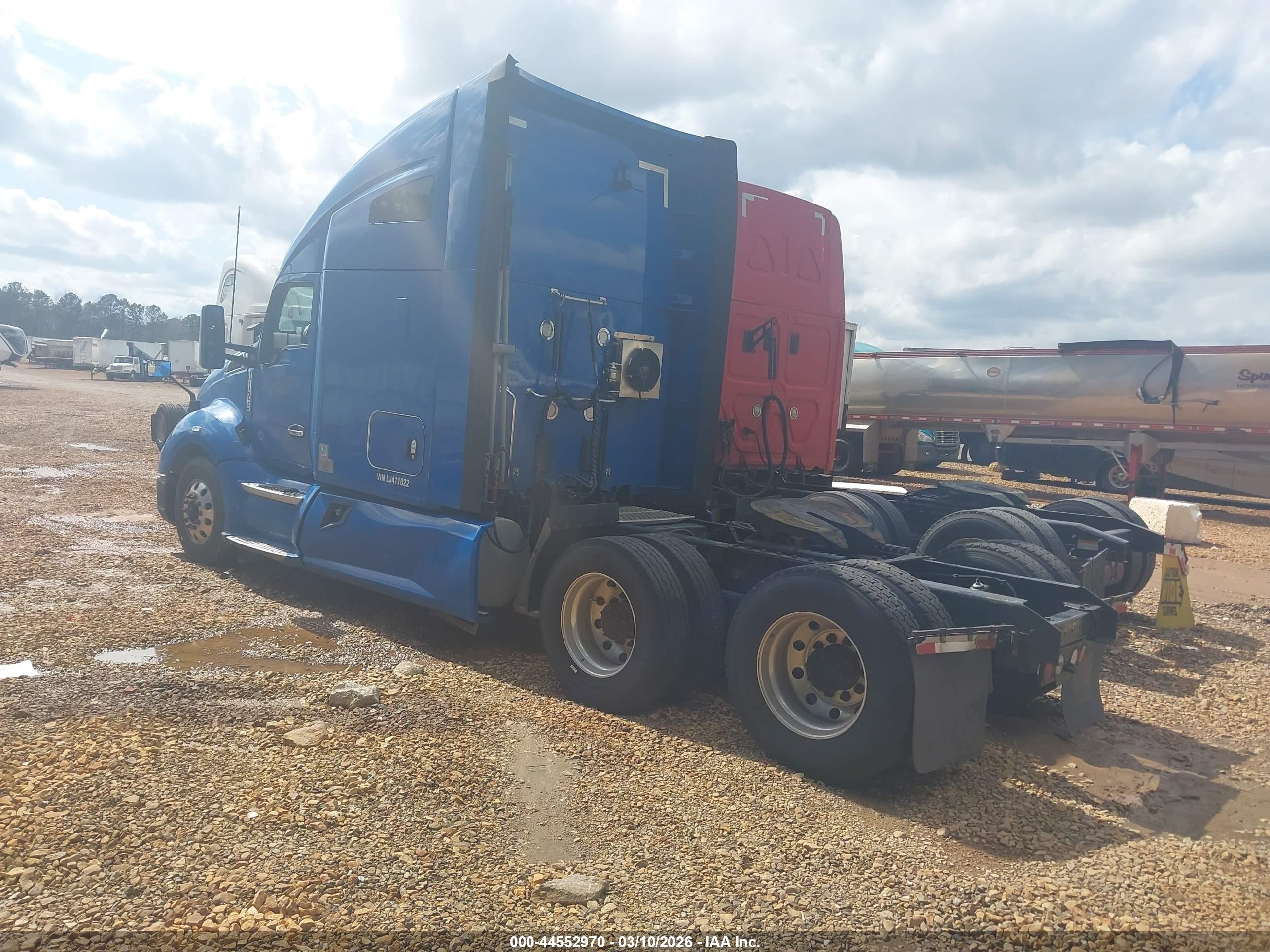 KENWORTH T680 image 3