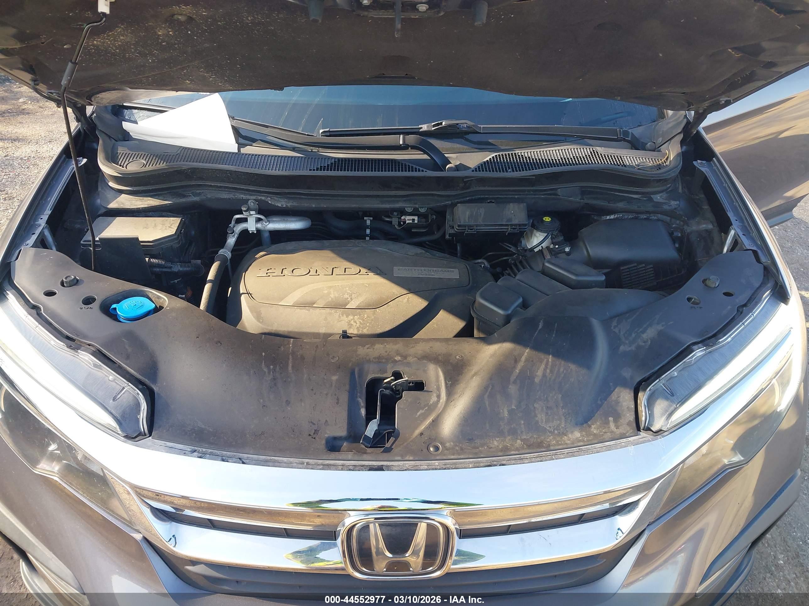 HONDA PILOT image 10