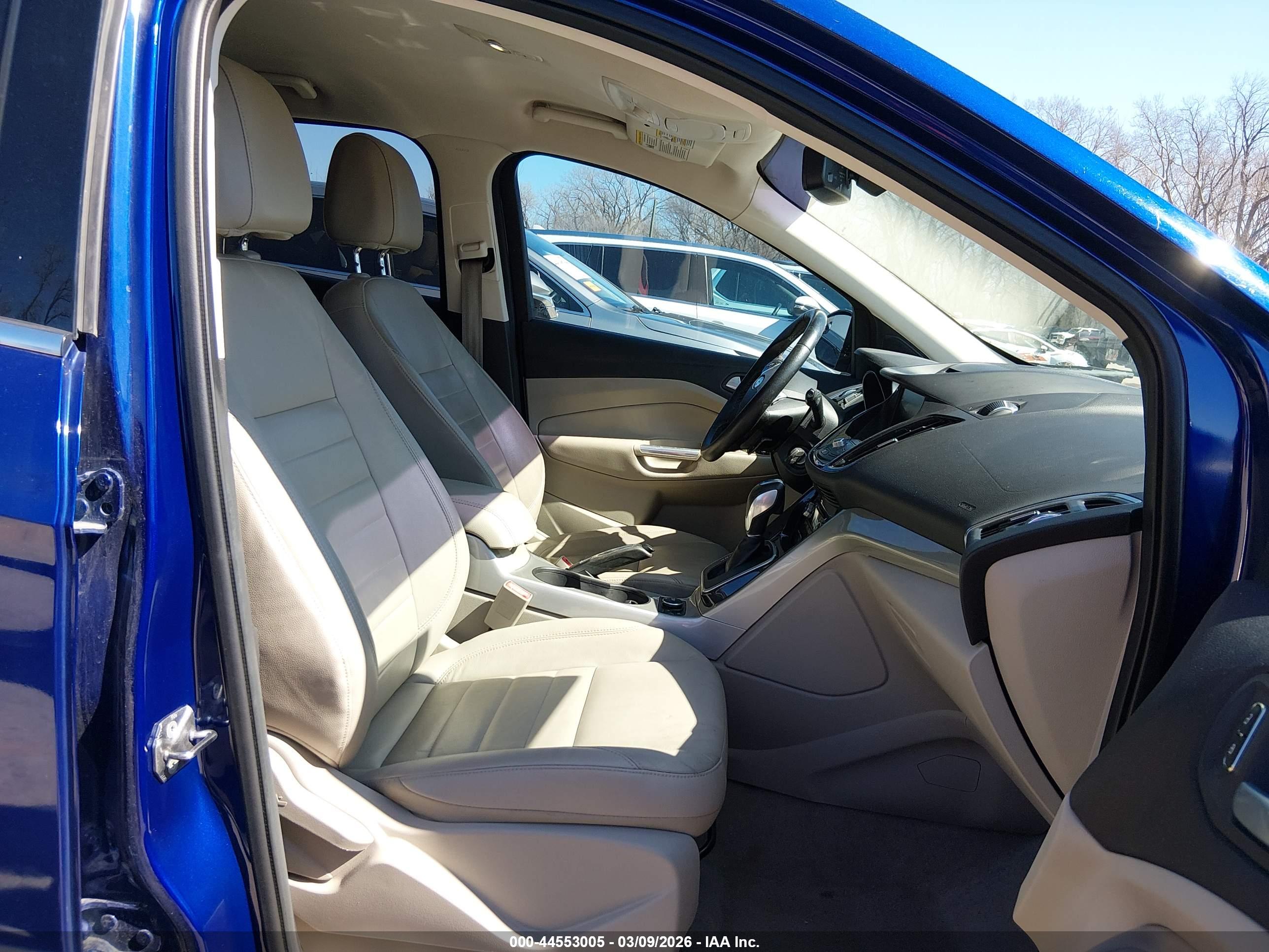 FORD ESCAPE image 5