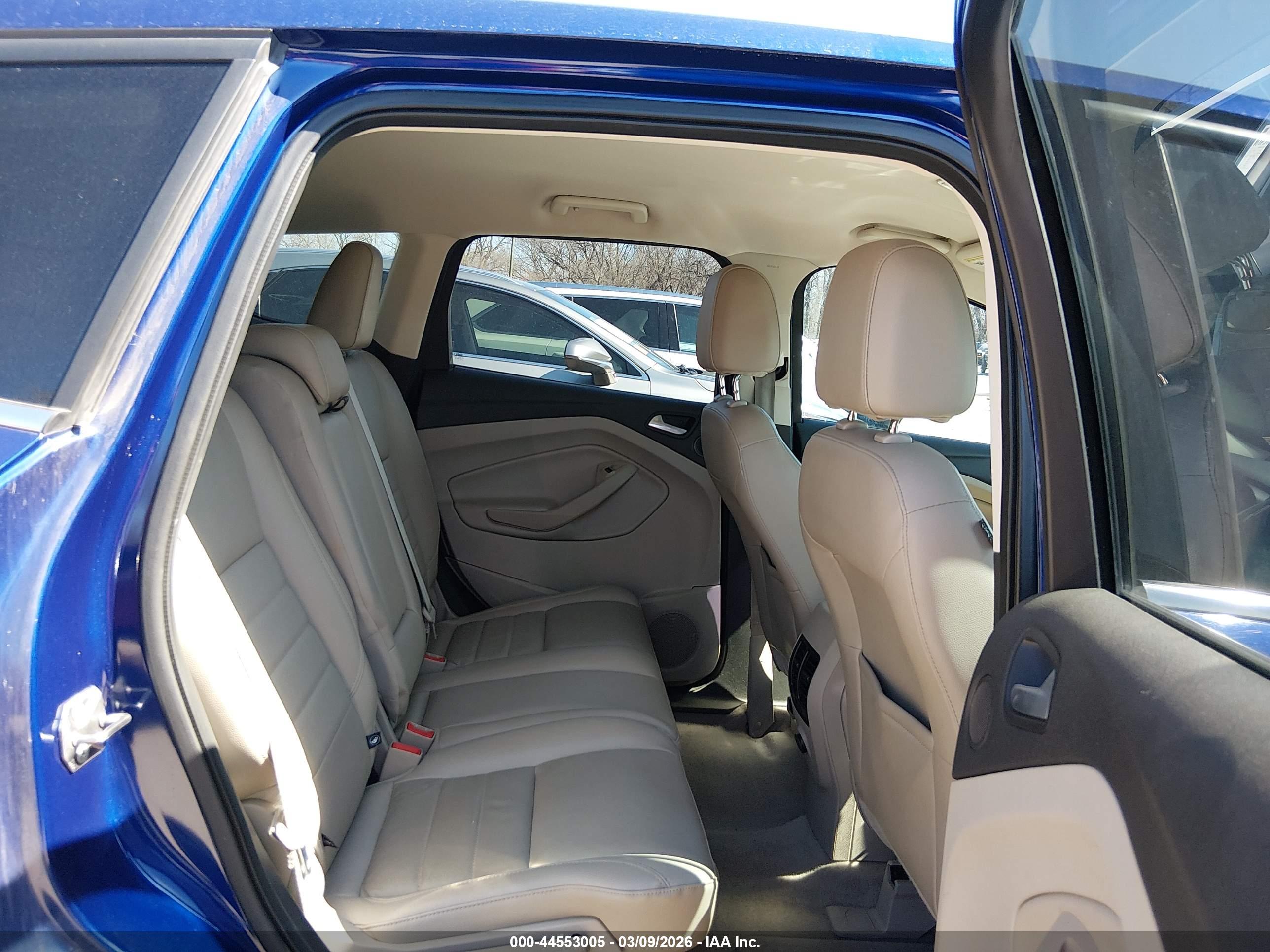 FORD ESCAPE image 8