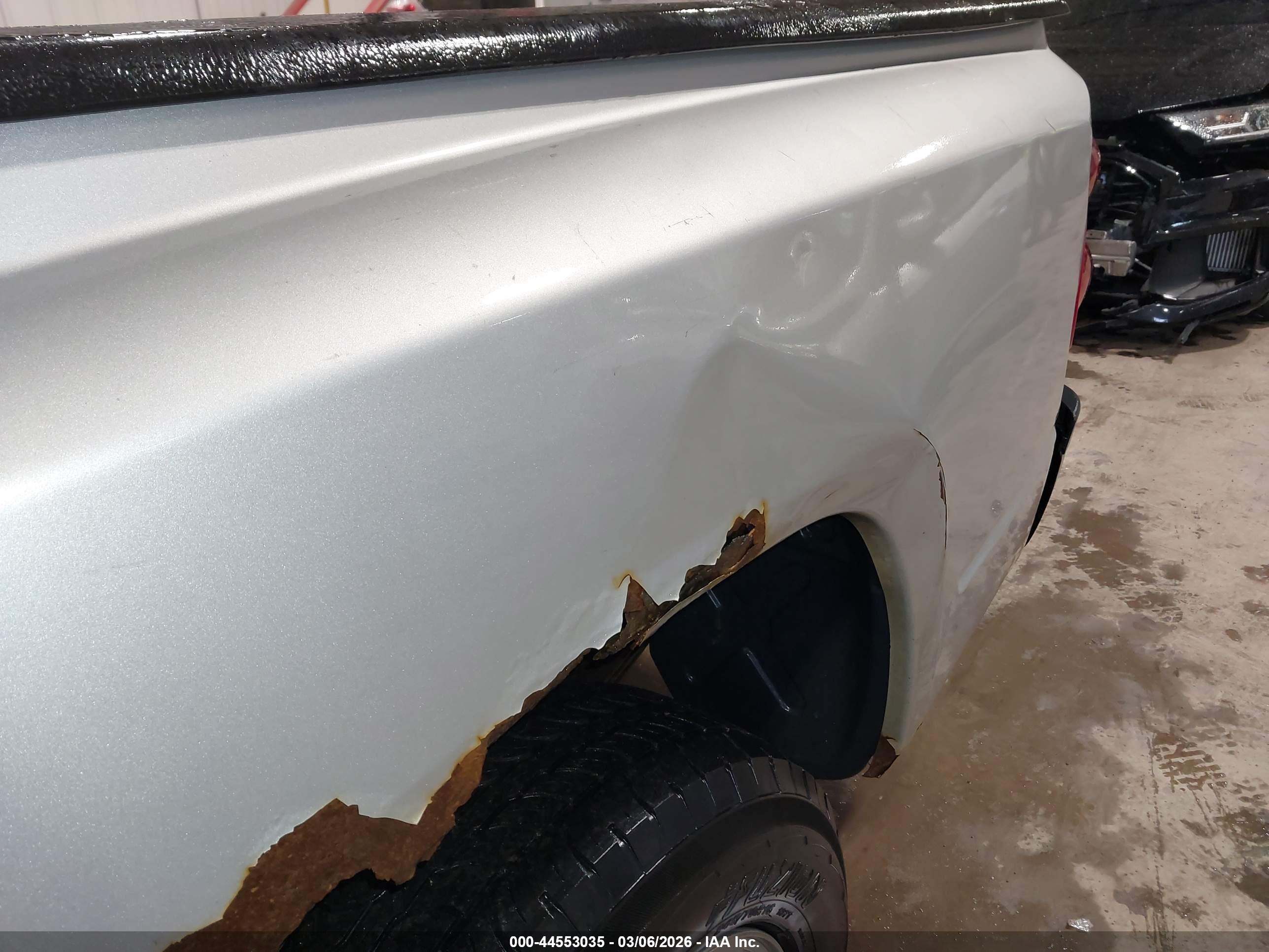 DODGE DAKOTA image 6