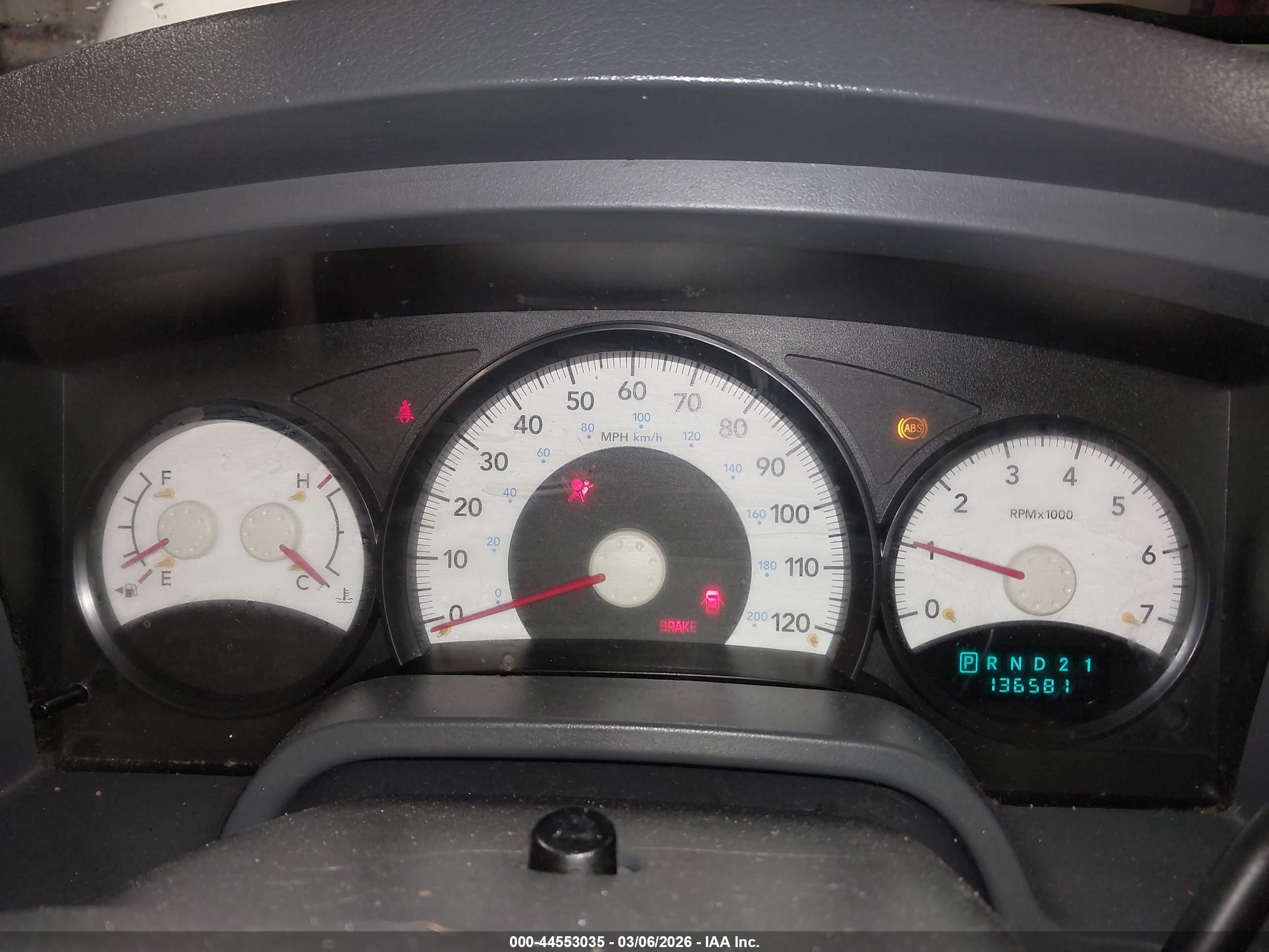 DODGE DAKOTA image 7